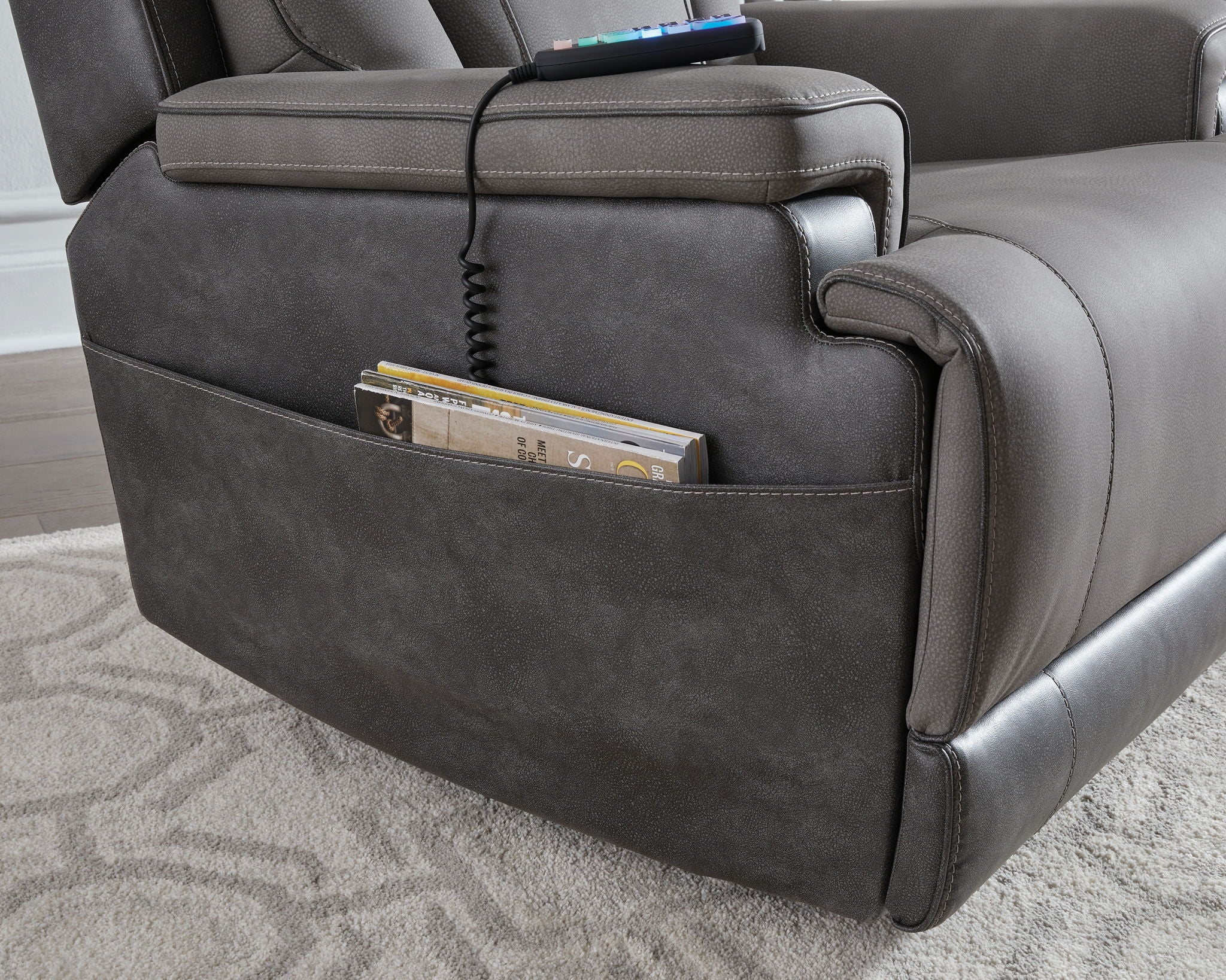 4Z-Peaceful Pause - Serenity Zone - Power Lift Recliner - Image 16