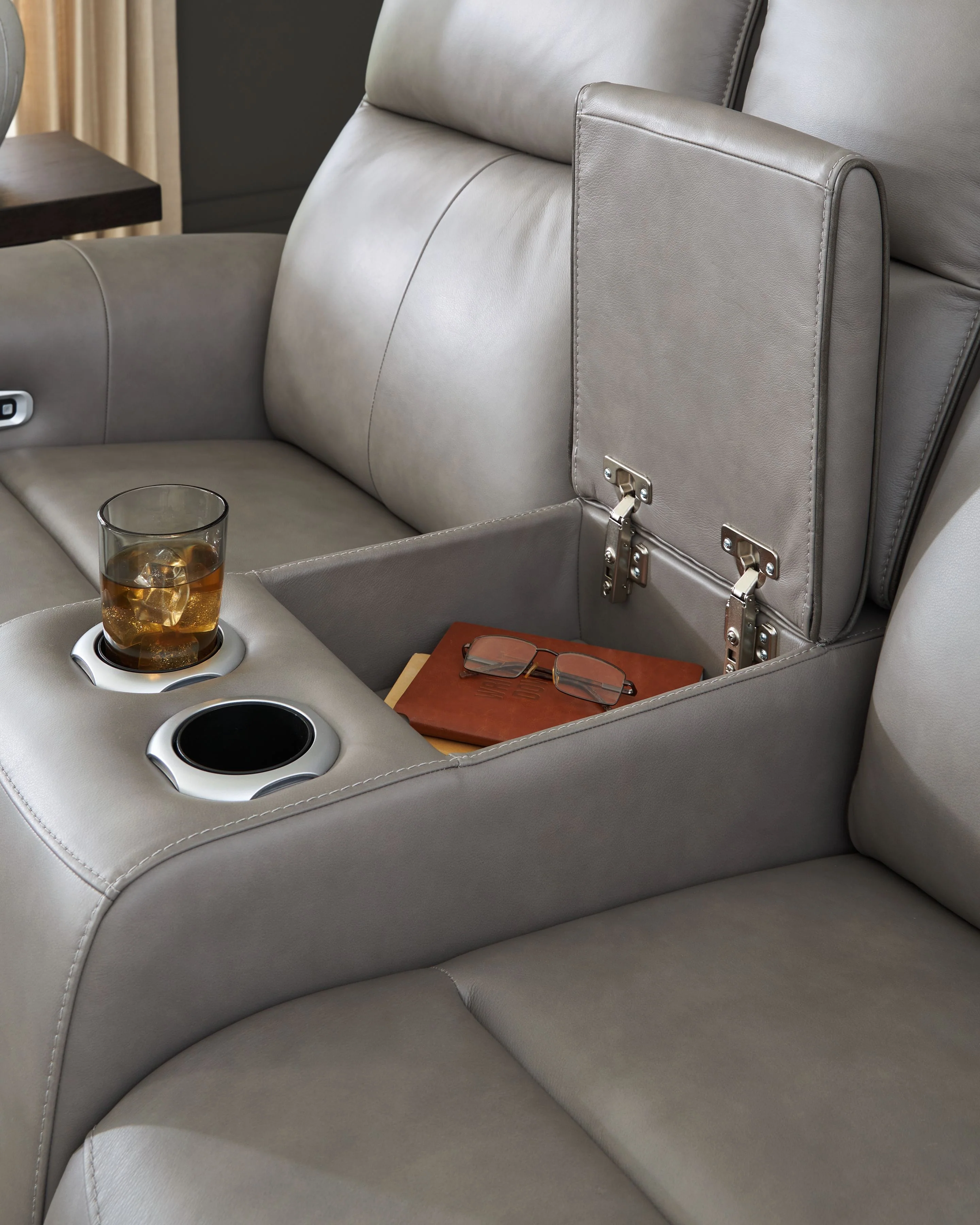 5Z-Comfort - Relaxation - Power Reclining Loveseat with Console / Adj Headrest - Image 19