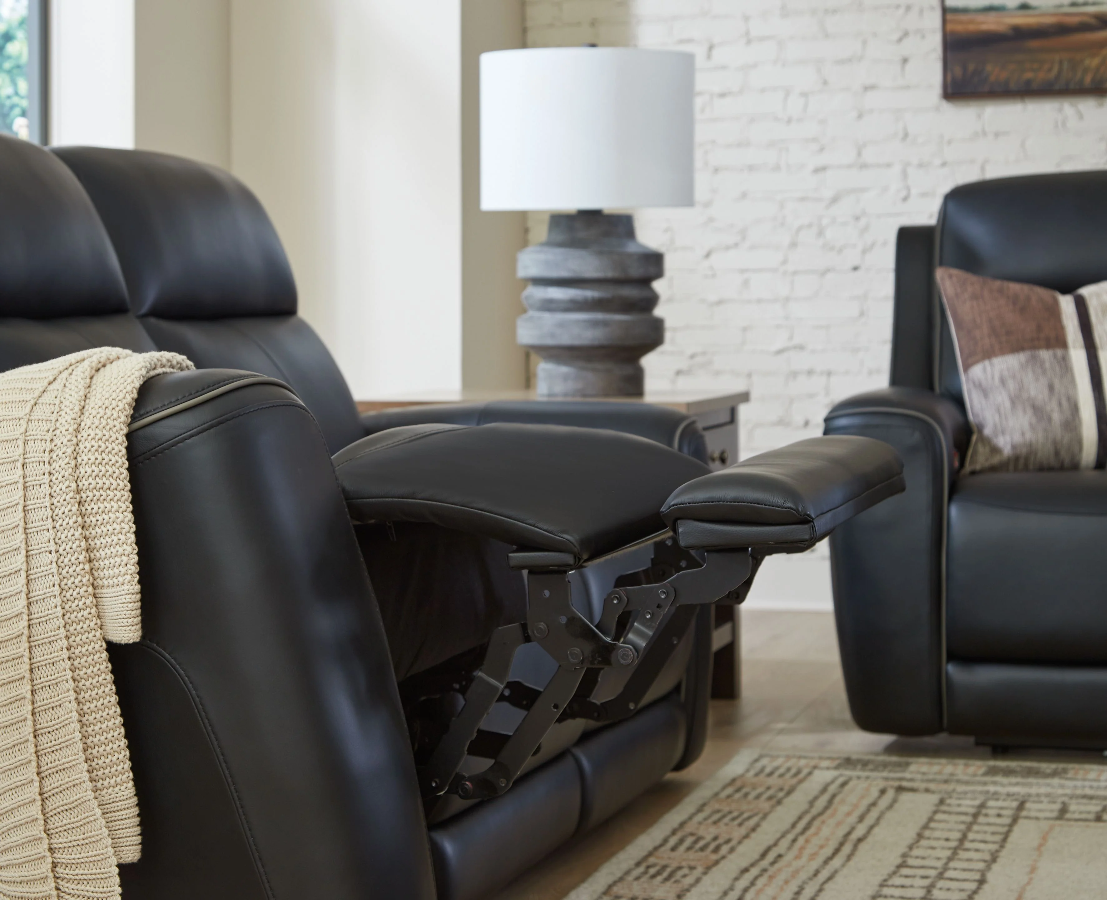 5Z-Comfort - Relaxation - Power Reclining Sofa With Adj Headrest - Image 20