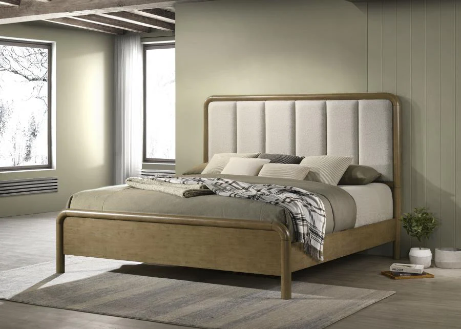 Amsbury - Upholstered Bed - Image 5