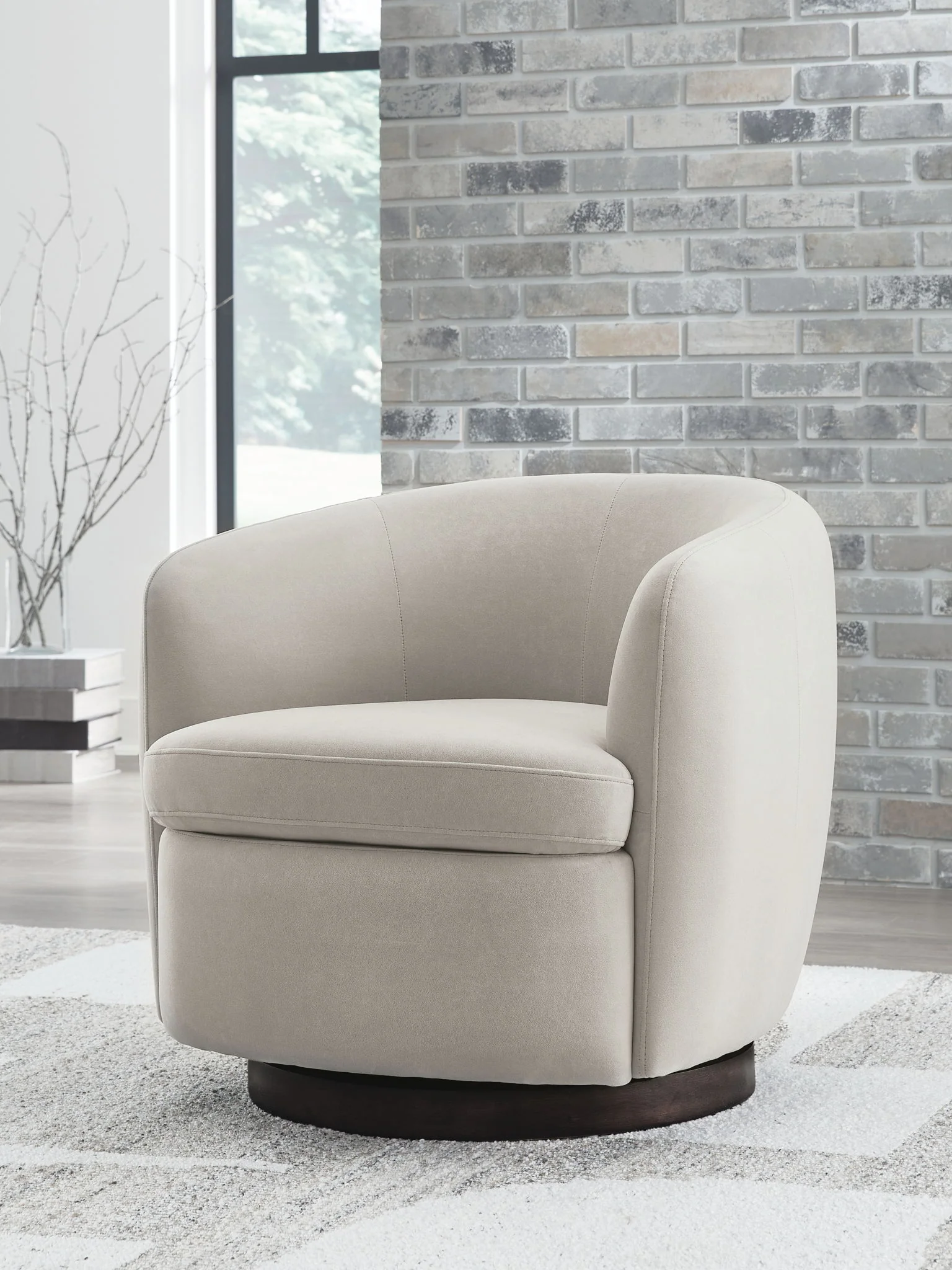 Annbury - Swivel Accent Chair - Light Beige - Image 3