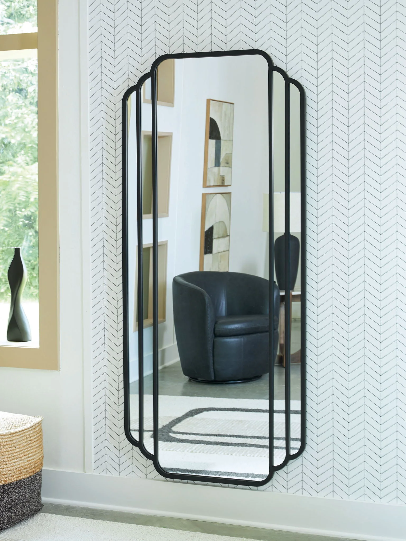 Antigone - Floor Mirror - Black - Image 5