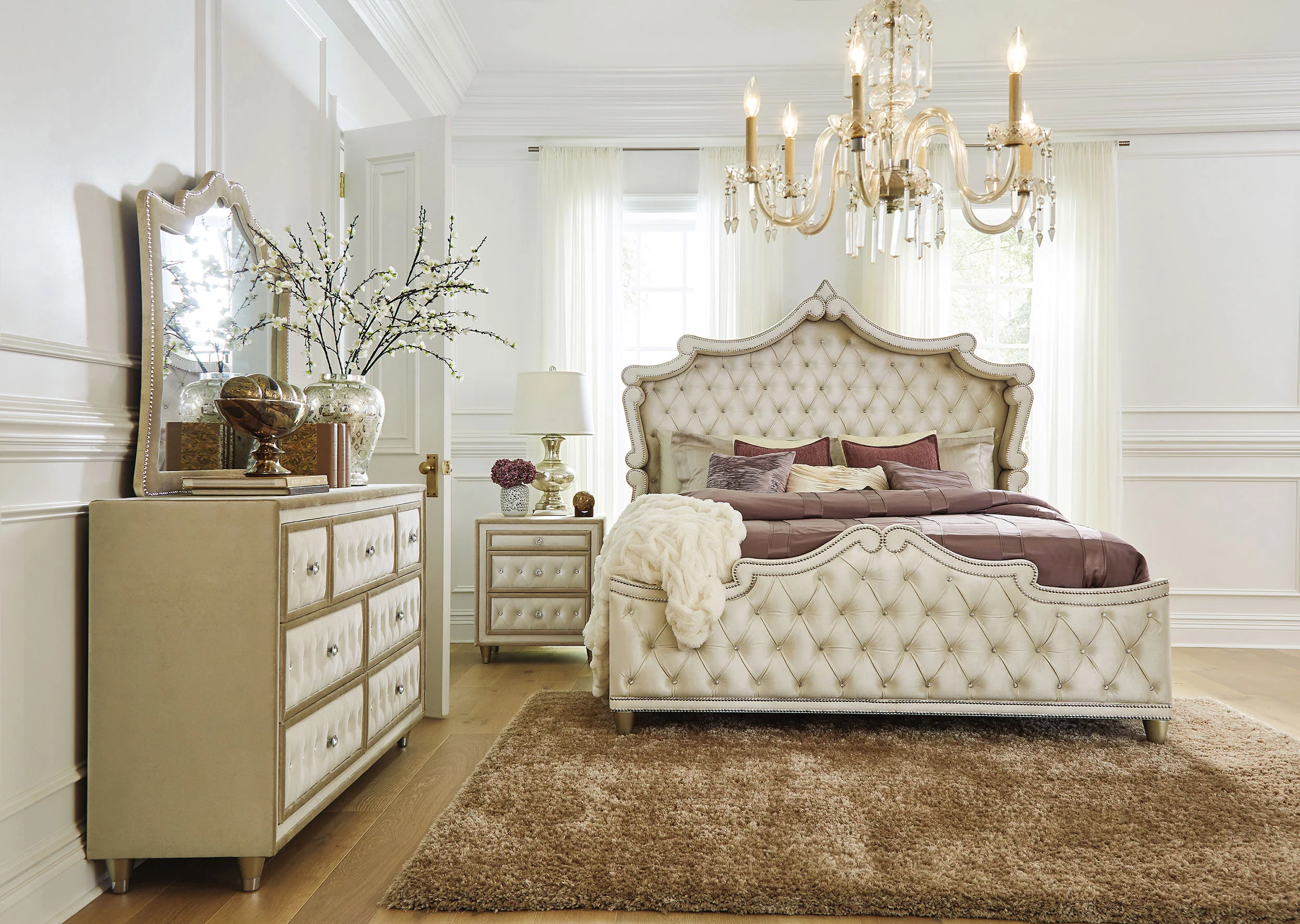 Antonella 5-piece Eastern King Bedroom Set Ivory - Image 2