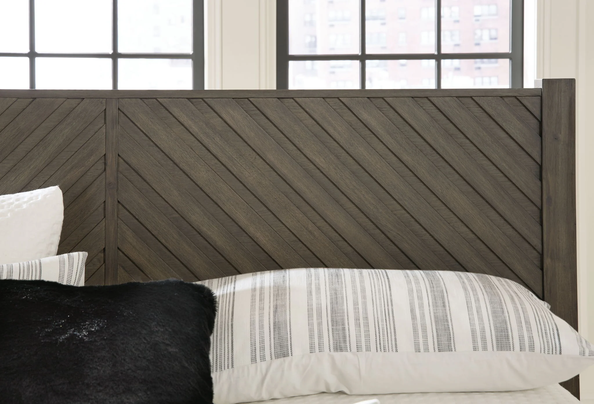 Arkenton - Bedroom Set - Image 3
