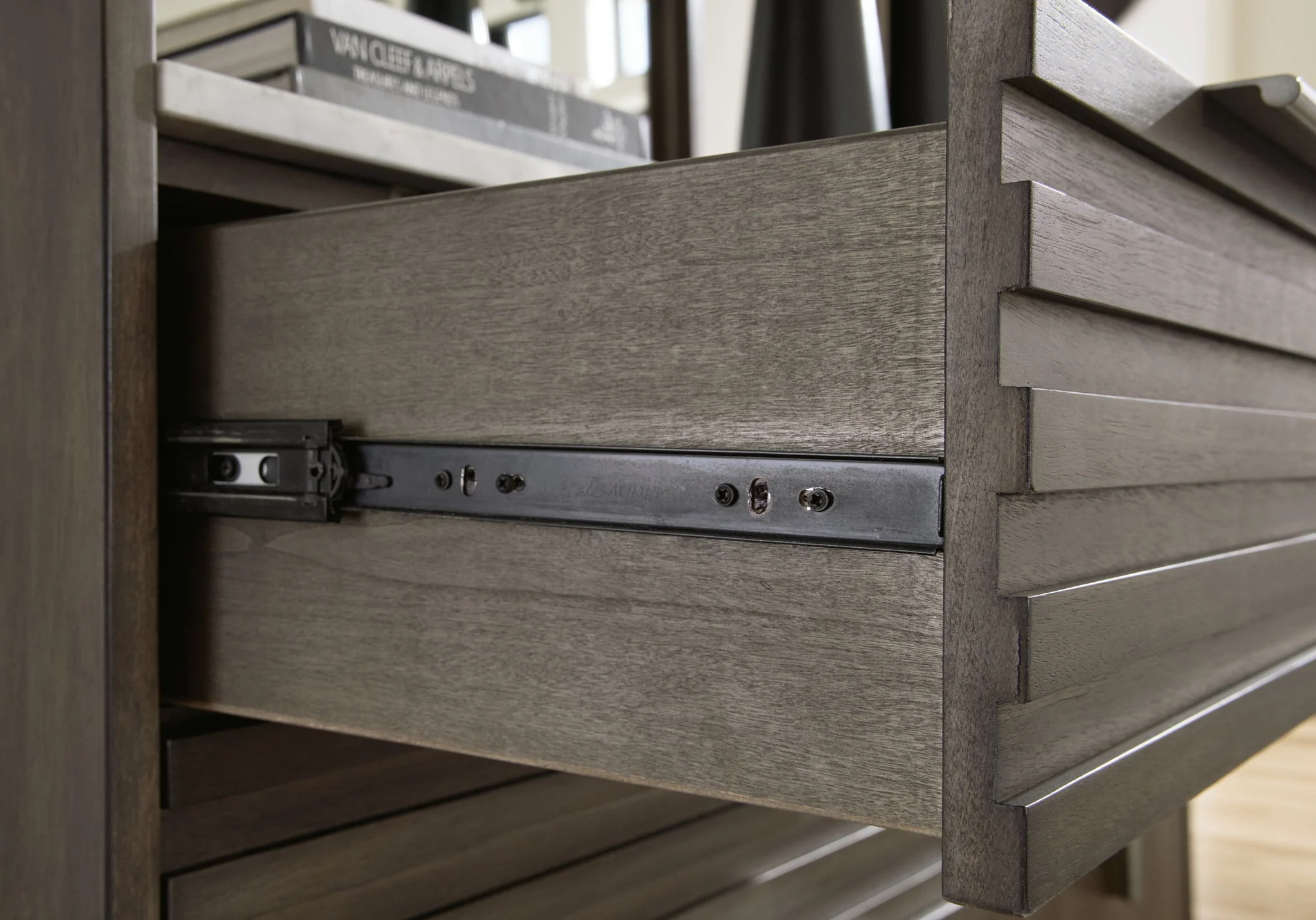 Arkenton - Bedroom Set - Image 9
