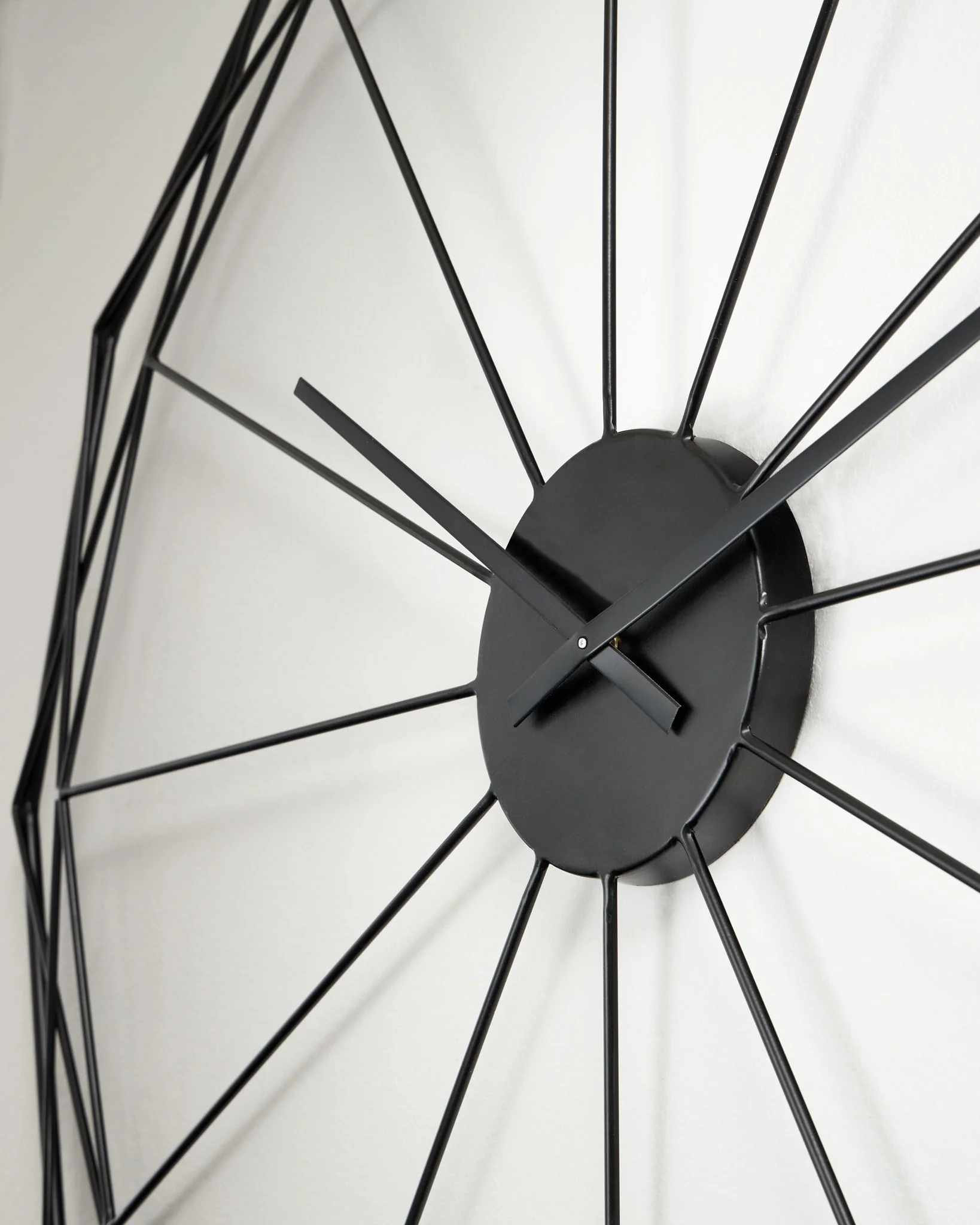 Arkthorne - Wall Clock - Black - Image 6