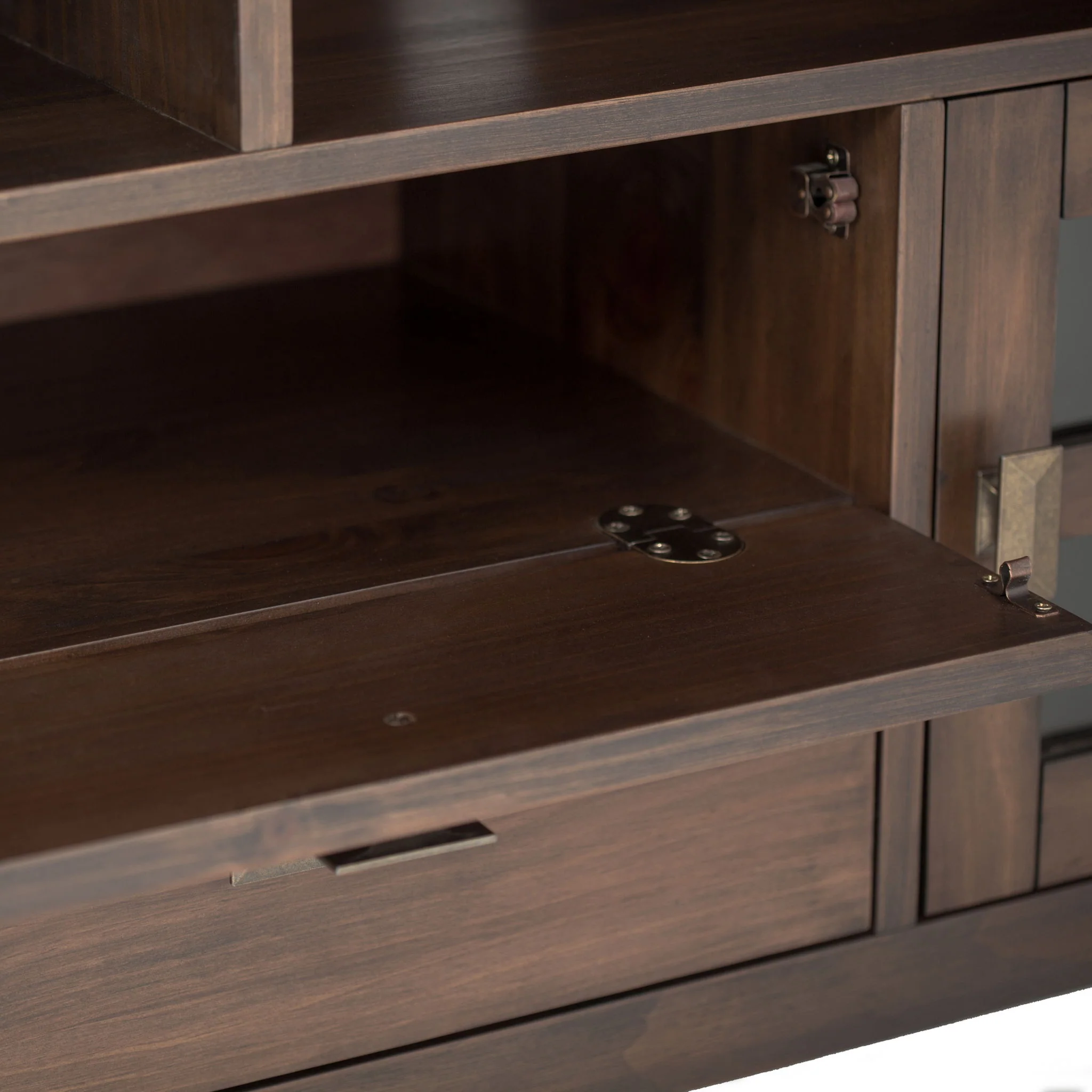 Artisan - TV Media Stand - Natural Aged Brown - Image 4
