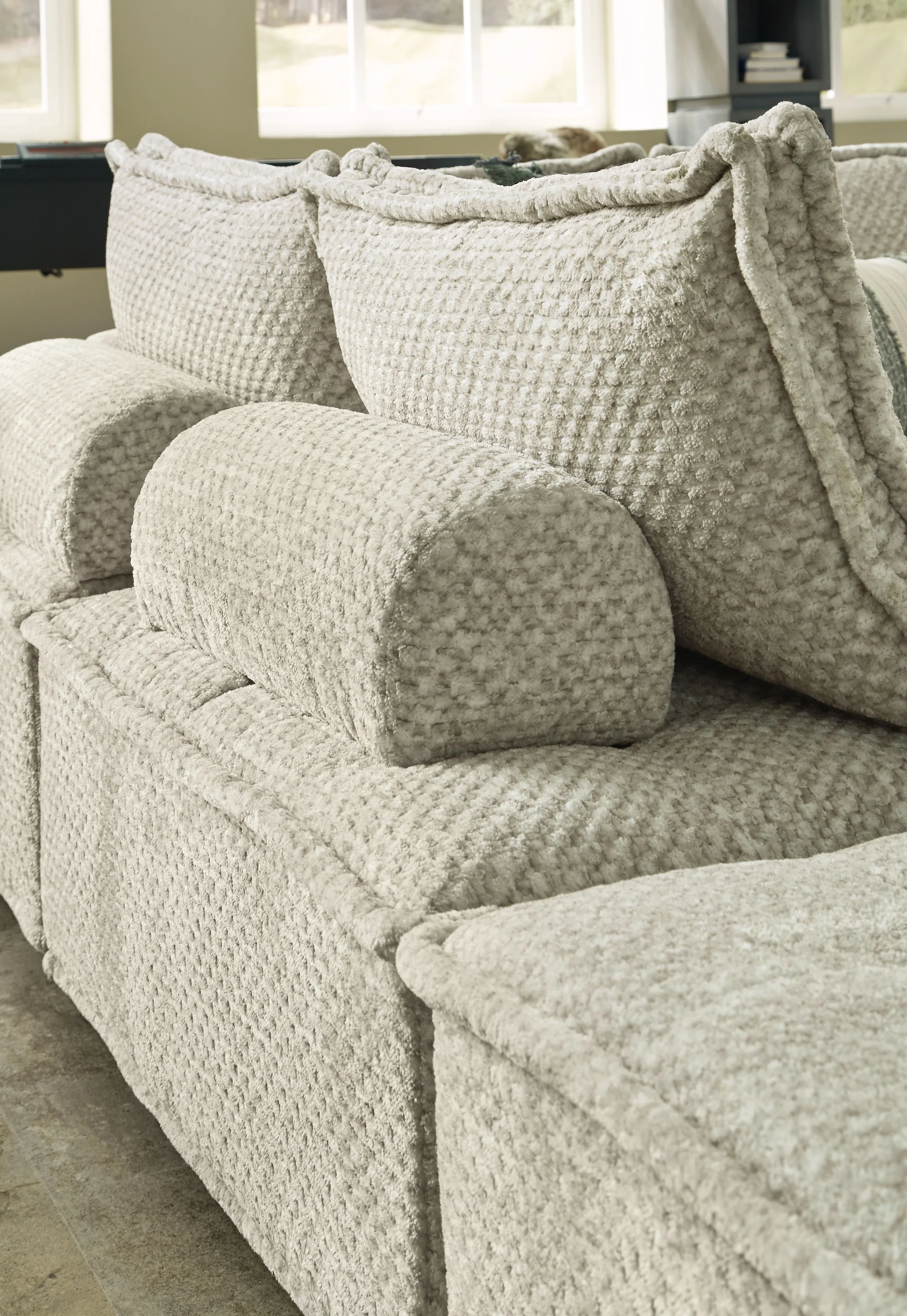 Bales - Sectional - Image 21