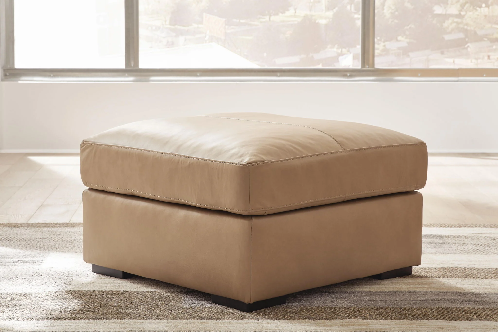 Bandon - Oversized Accent Ottoman - Toffee - Image 5