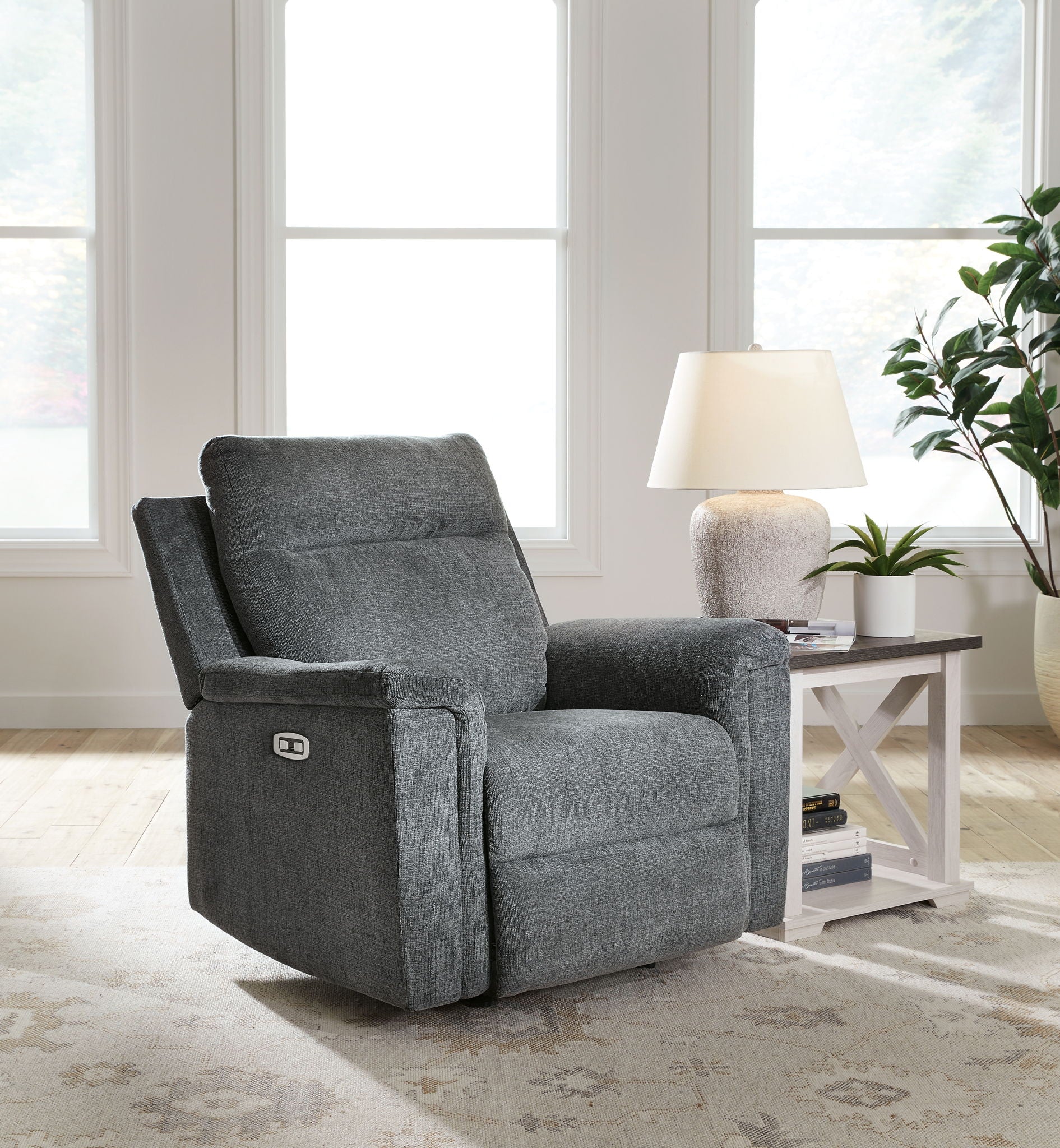 Barnsana - Power Rocker Recliner - Image 3