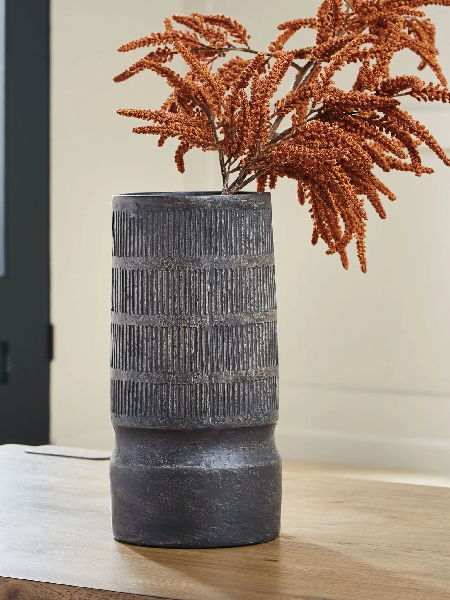 Beninworth - Vase - Image 3