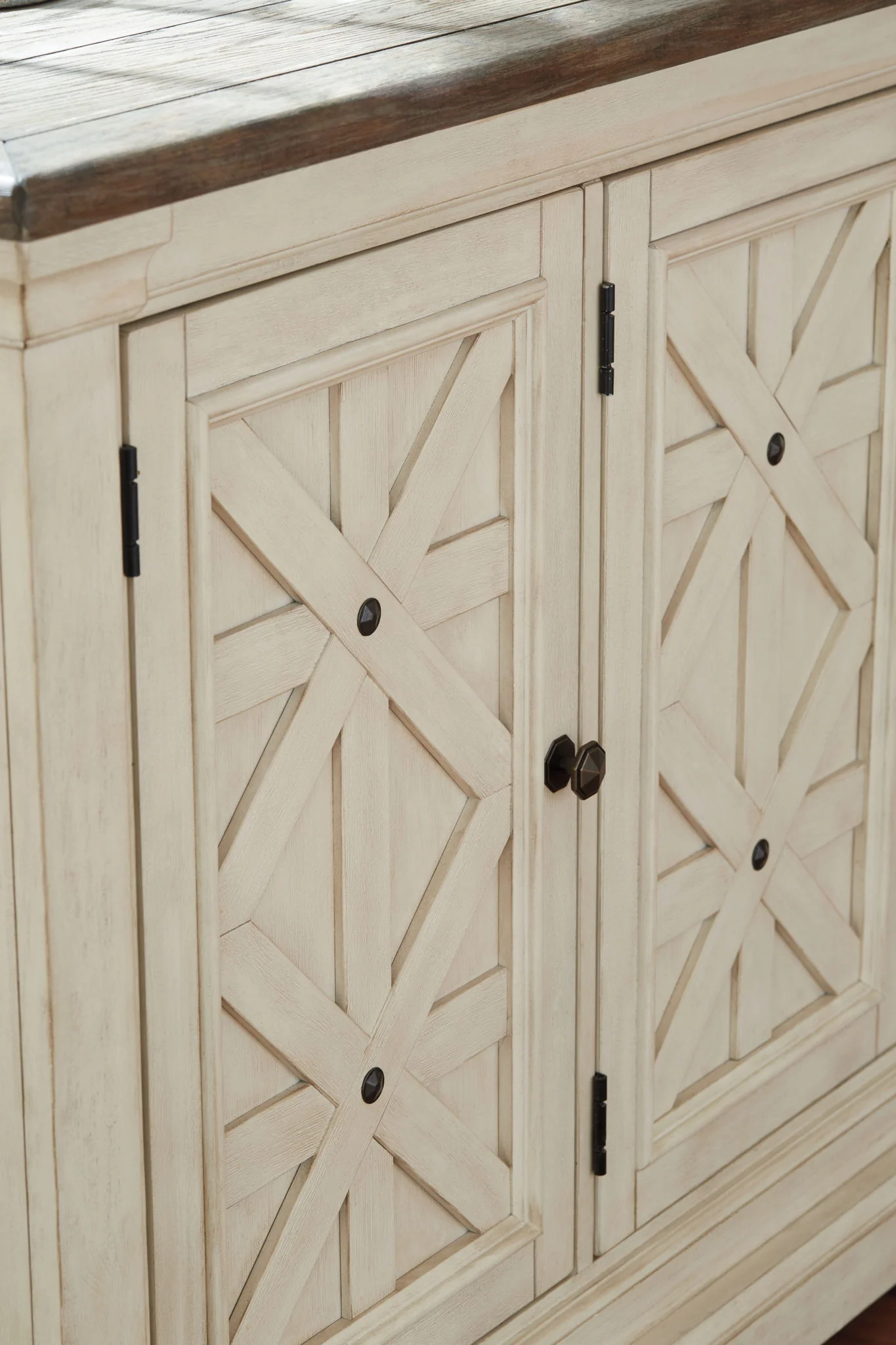 Bolanburg - Dining Room Set - Image 6