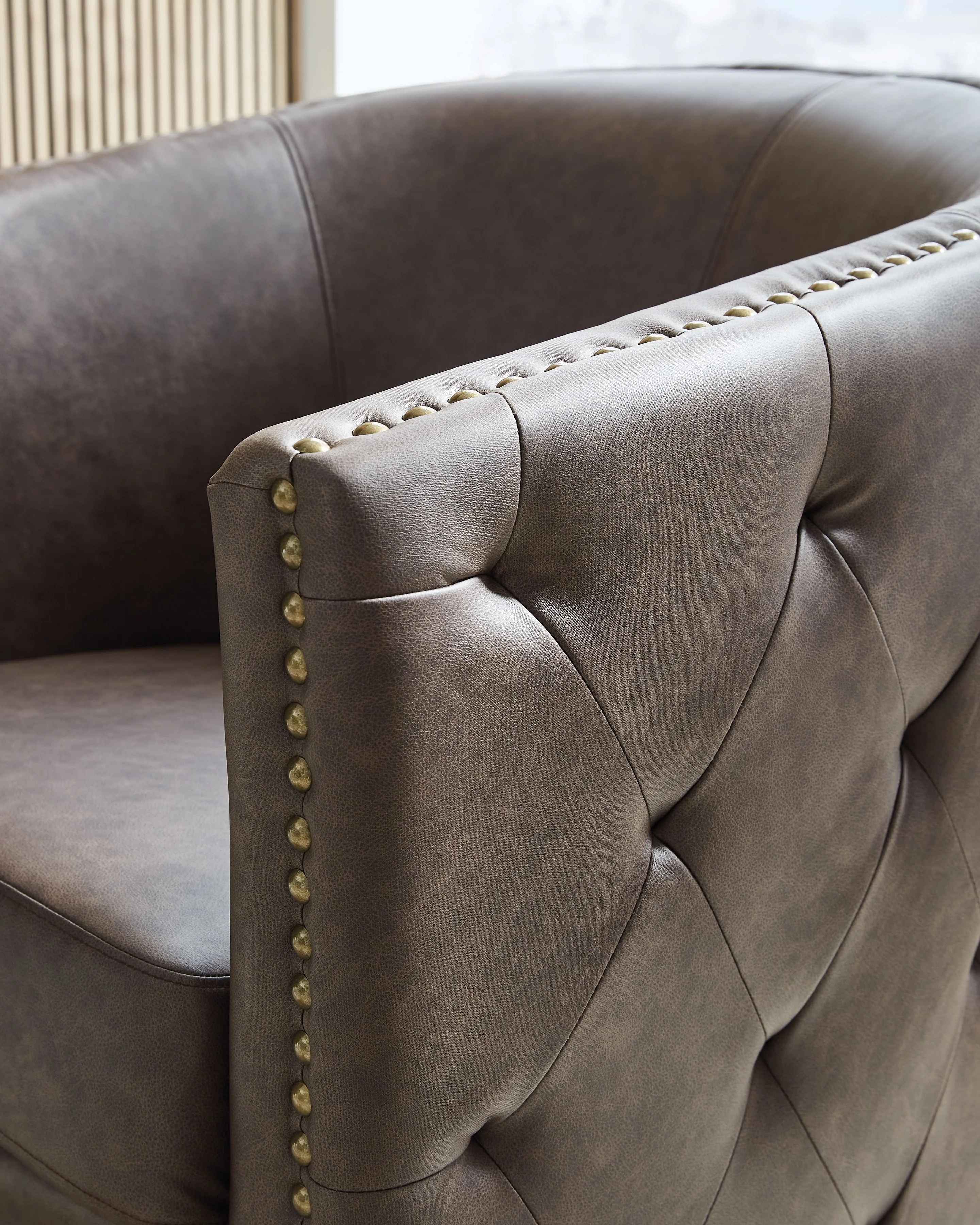 Brentlow - Swivel Accent Chair - Image 3