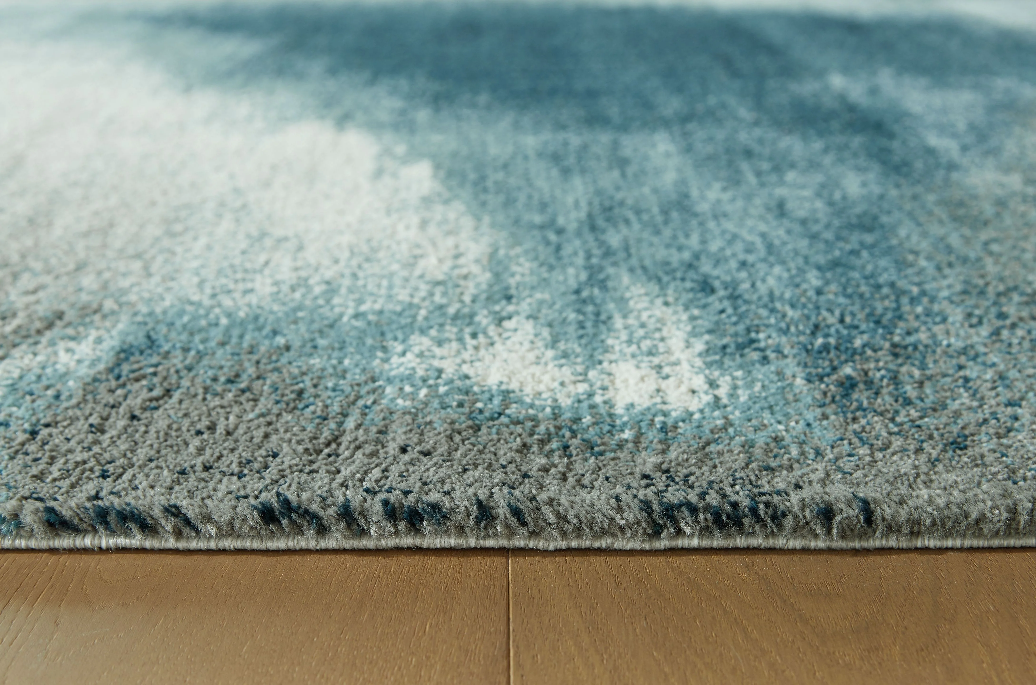 Brentward - Rug - Image 4