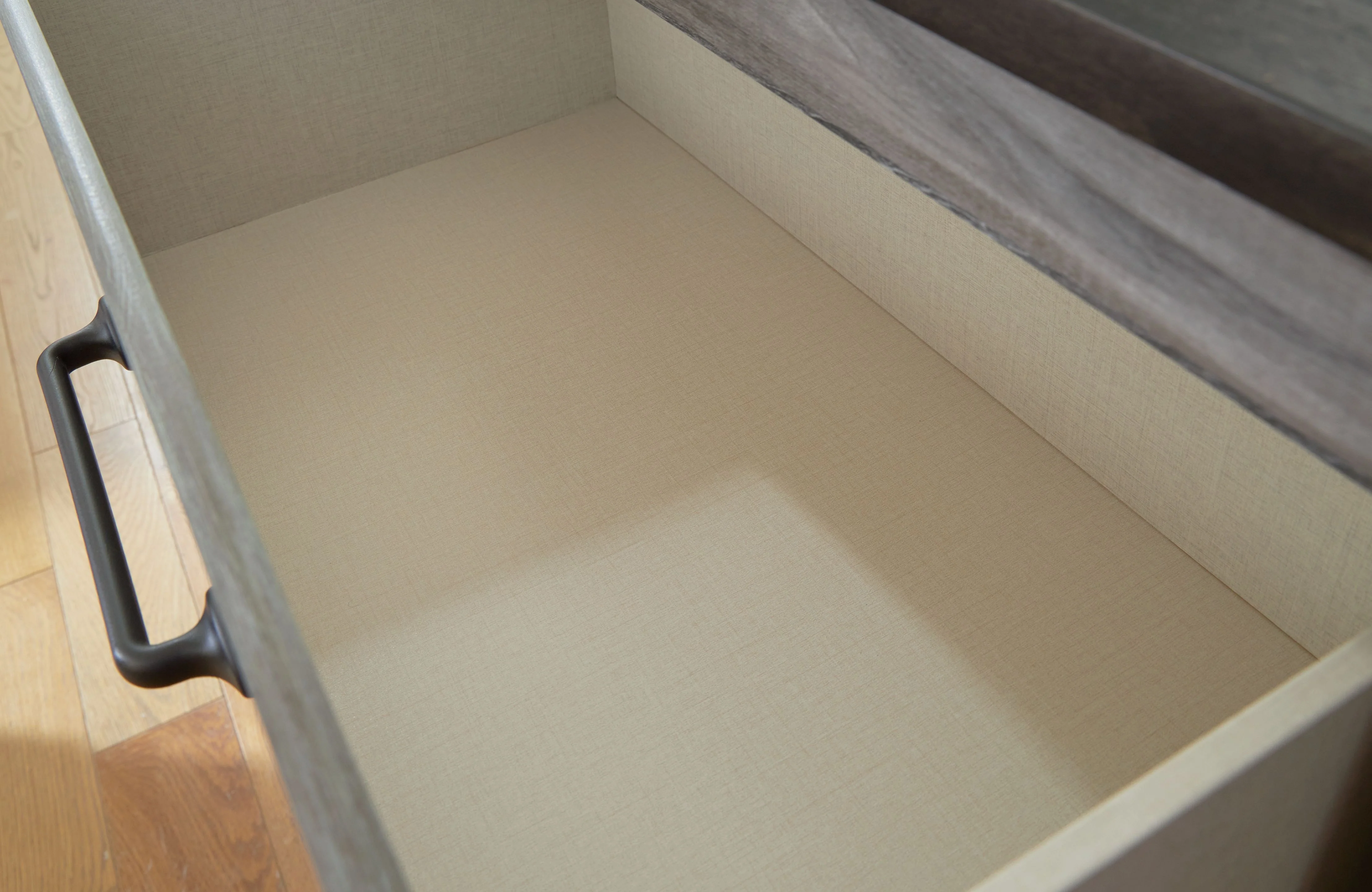 Bronyan - Four Drawer Chest - Dark Gray - Image 10