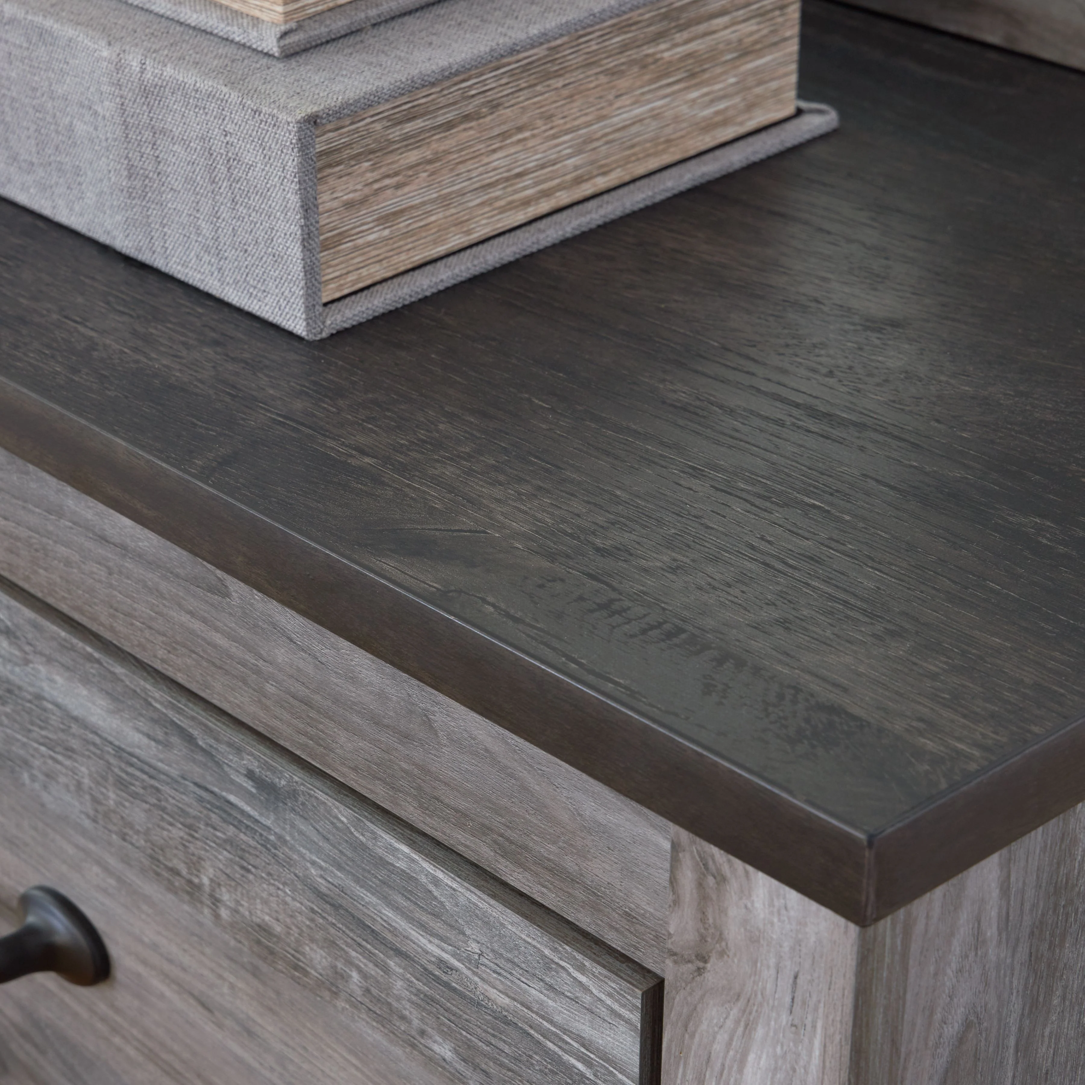 Bronyan - Four Drawer Chest - Dark Gray - Image 3