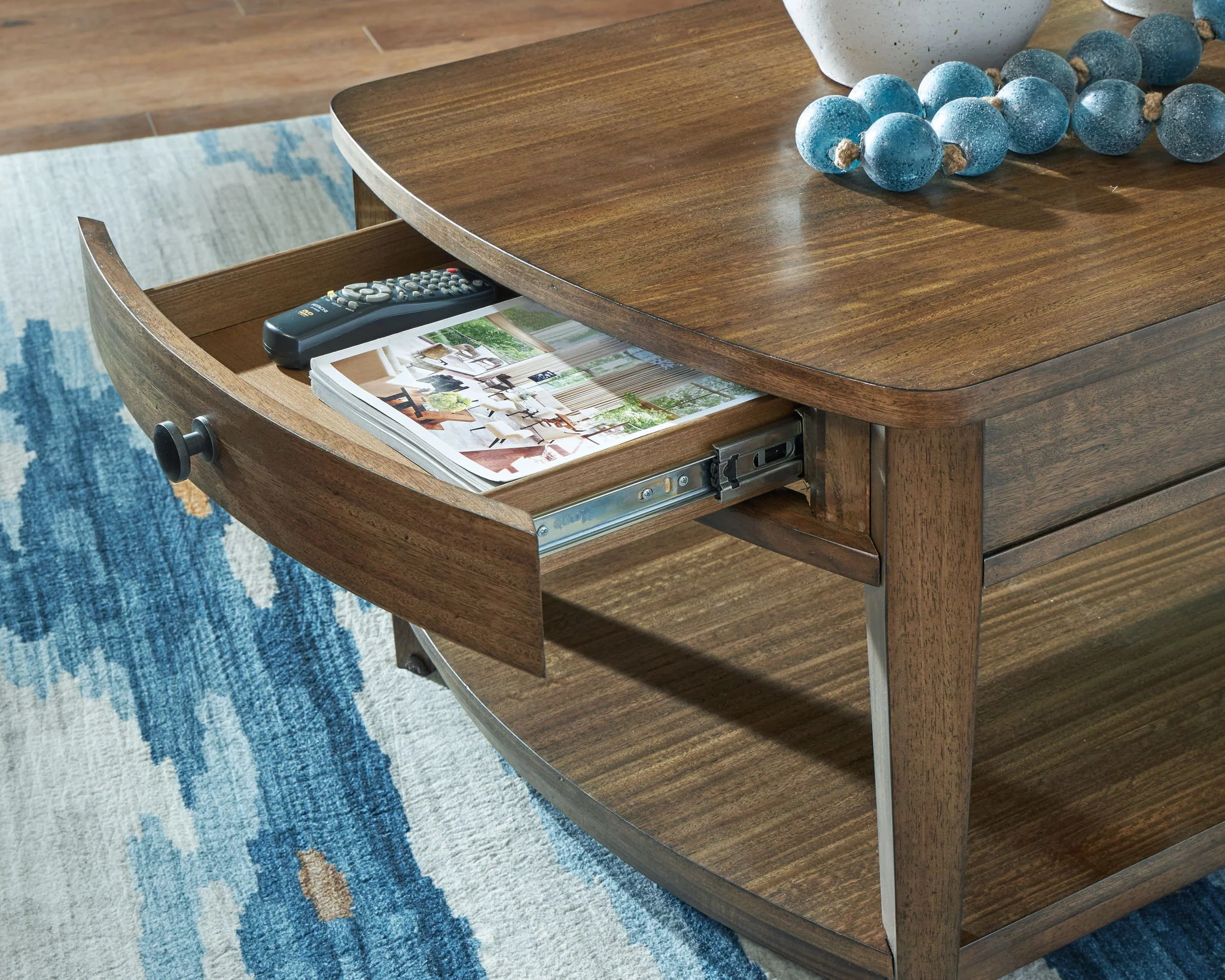 Burkbyer - Rectangular Table - Image 13