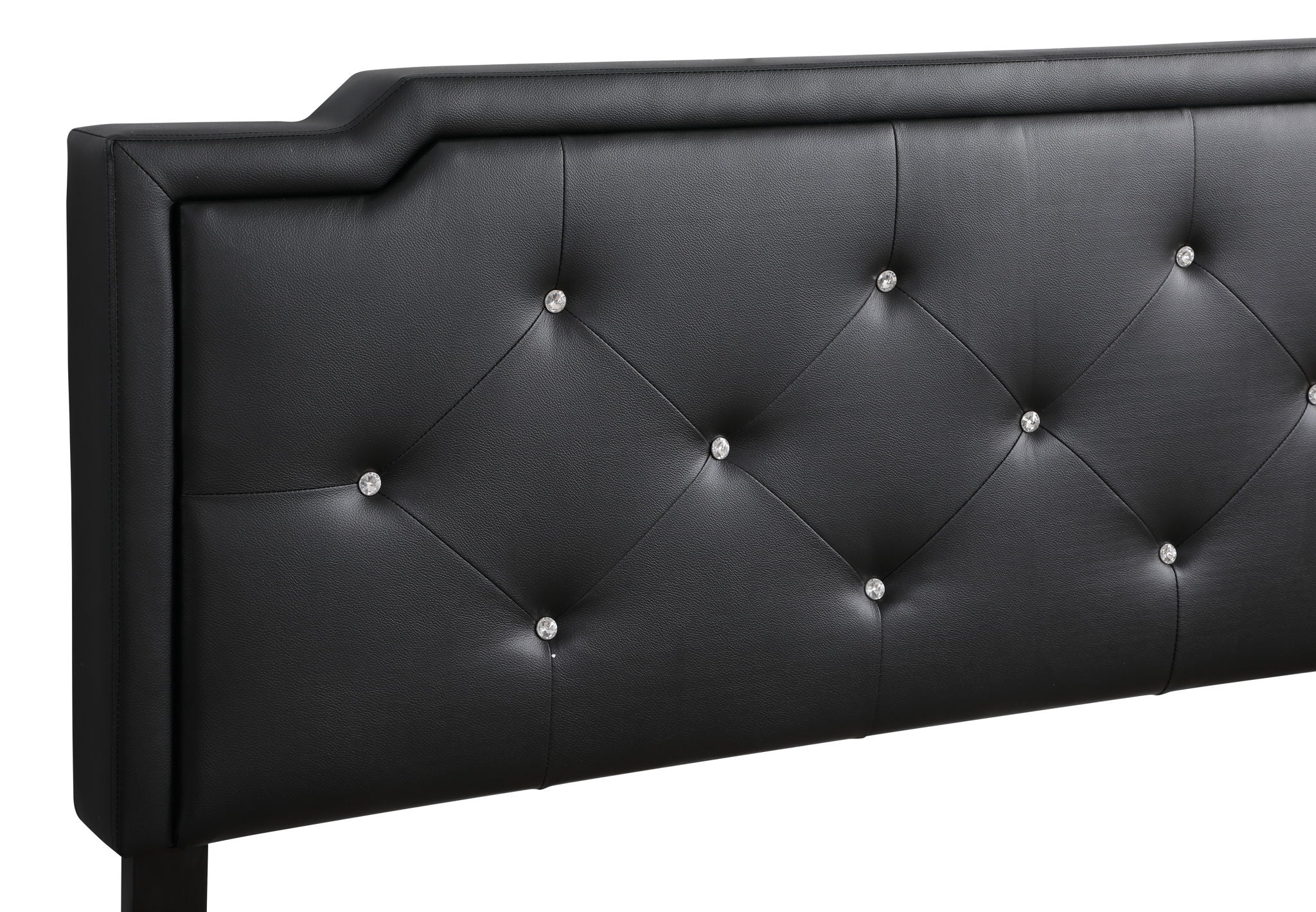 Button Tufted Bed Charming For Cozy Spaces - Image 80