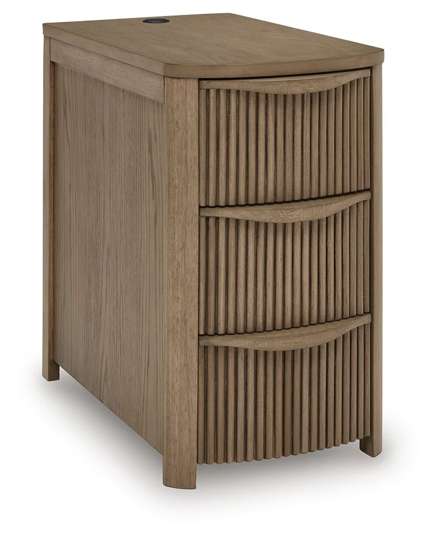Camdill - Chair Side End Table - Image 3