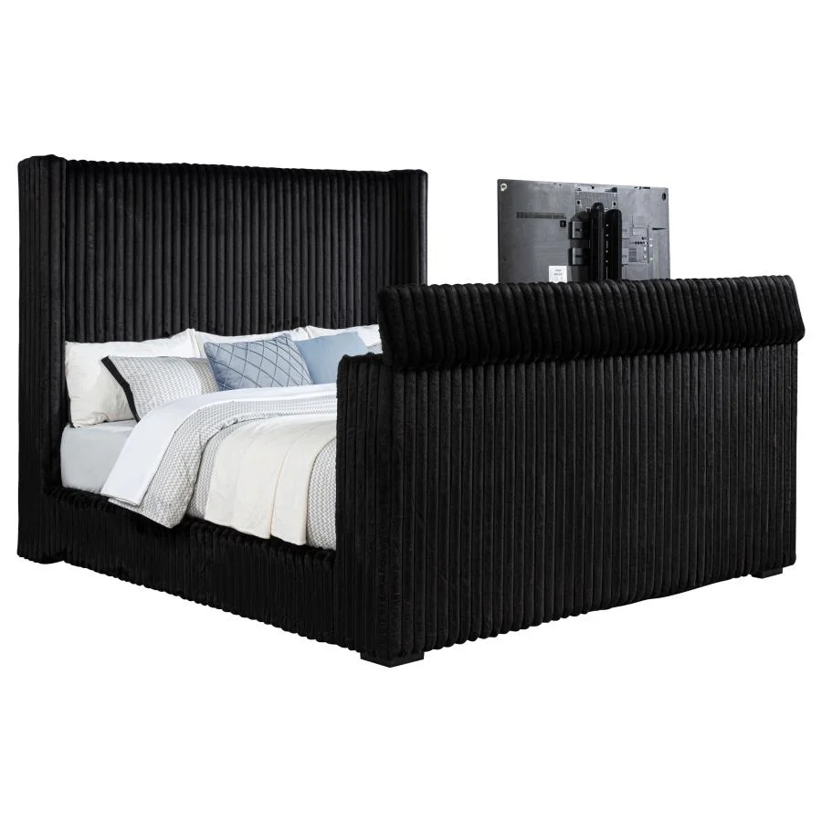 Centergrove - Upholstered Wingback TV Bed - Image 15