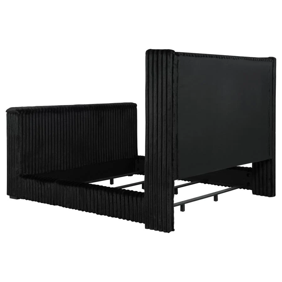 Centergrove - Upholstered Wingback TV Bed - Image 19