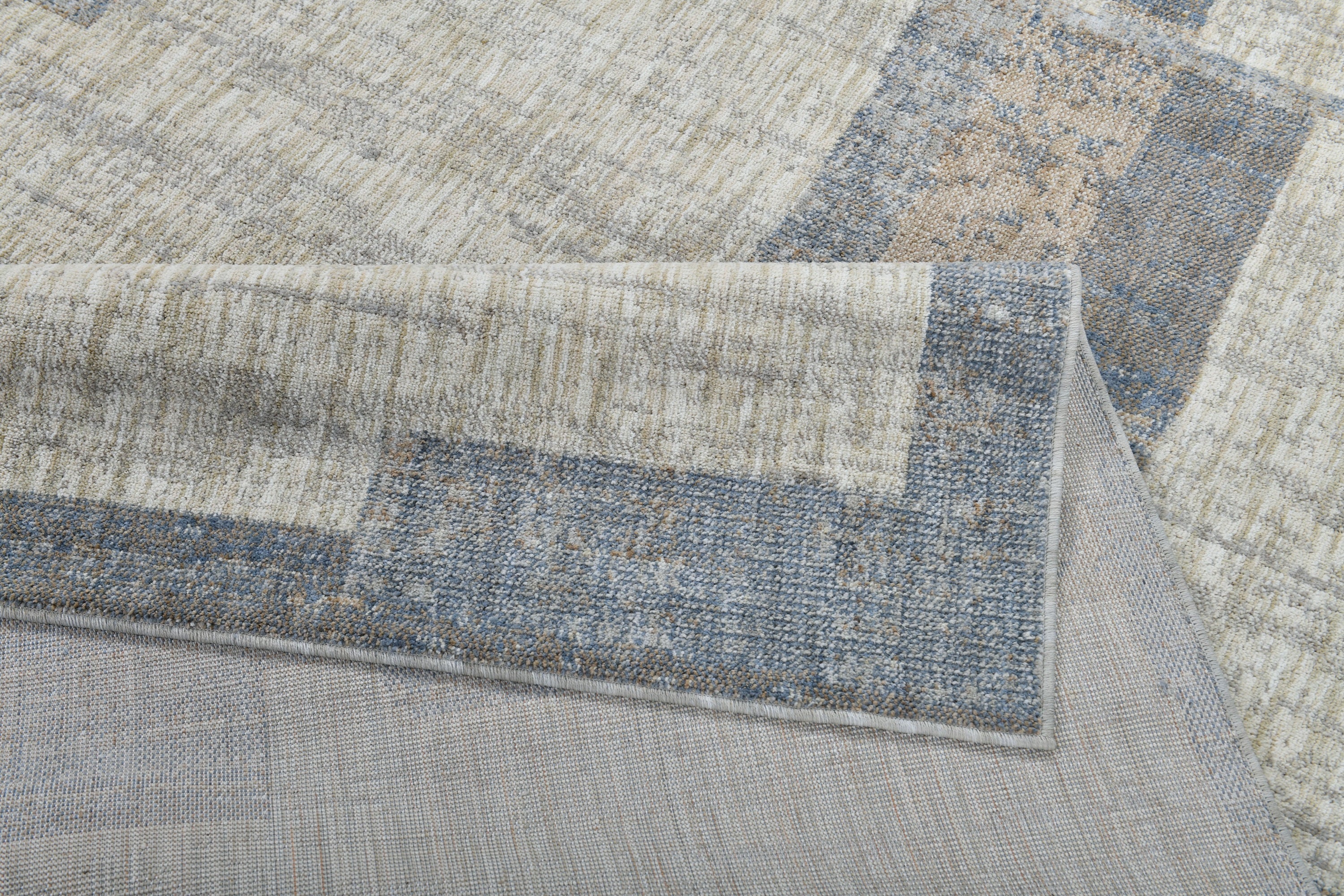 .Charm Greige Rug - 6' 6" x 9' 0" - Image 3