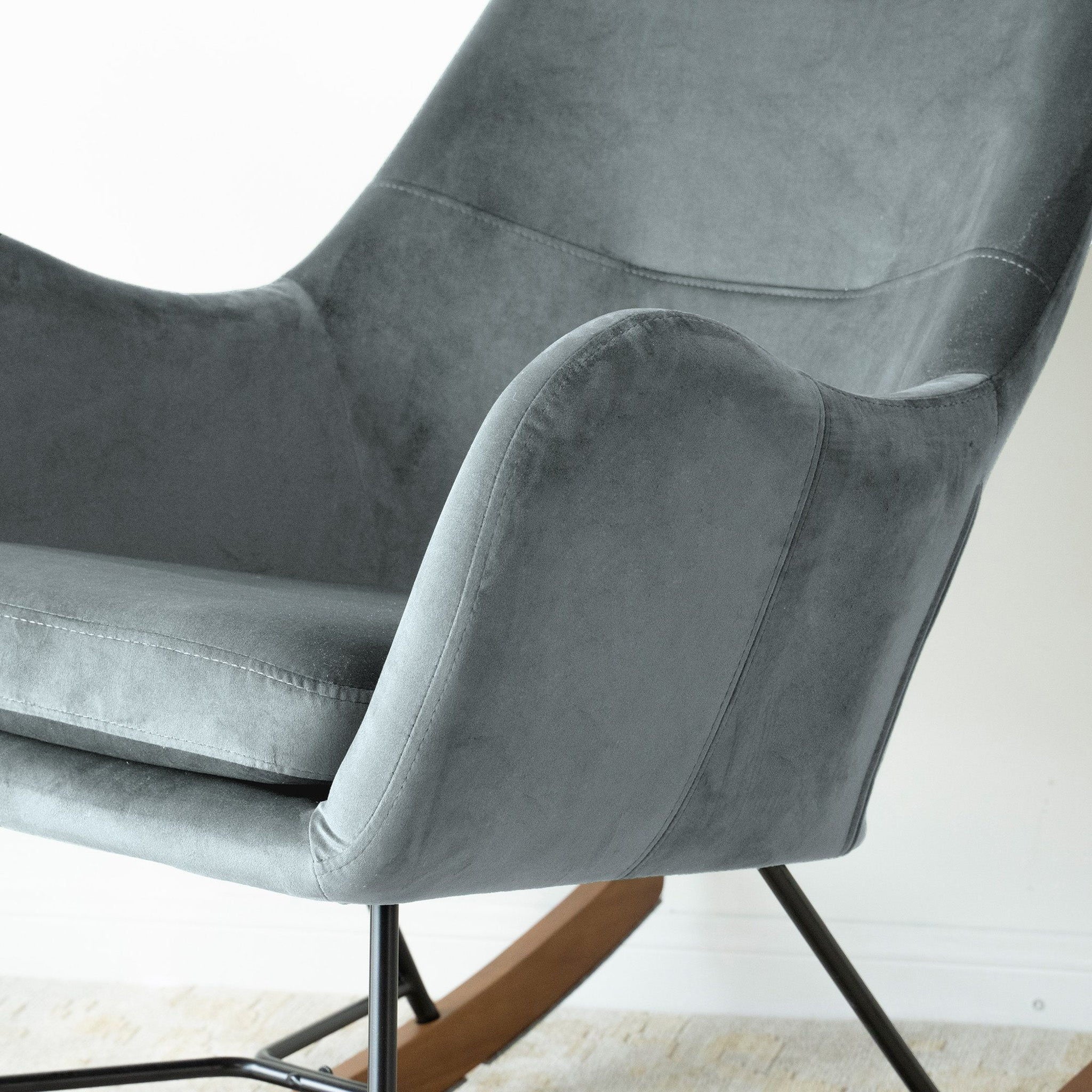 Chel - Mid-Century Modern Rocking Chair - Image 13