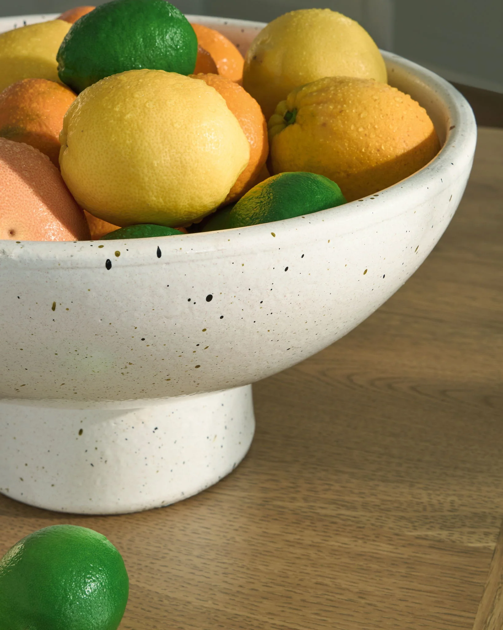 Dallinworth - Bowl - White / Black - Image 5