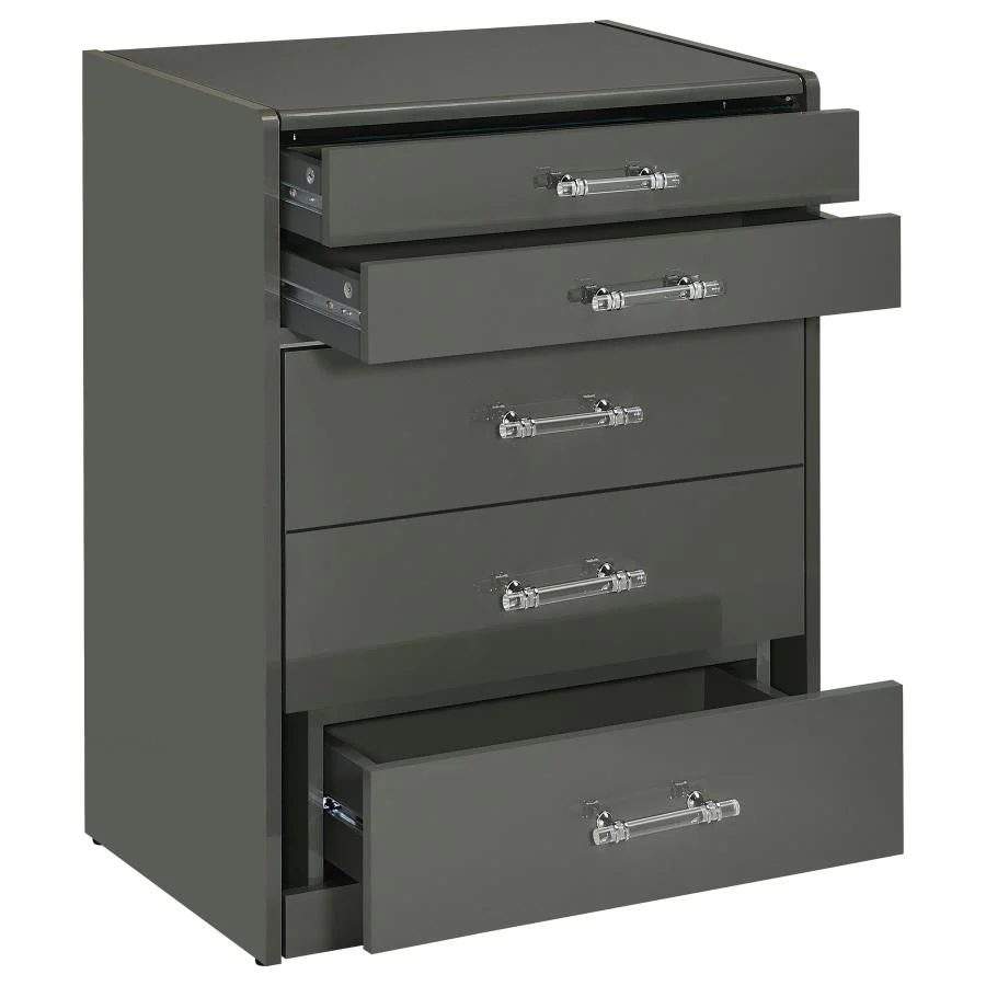 Danbury - 3-Drawer Makeup Vanity & Stool Set - Image 15