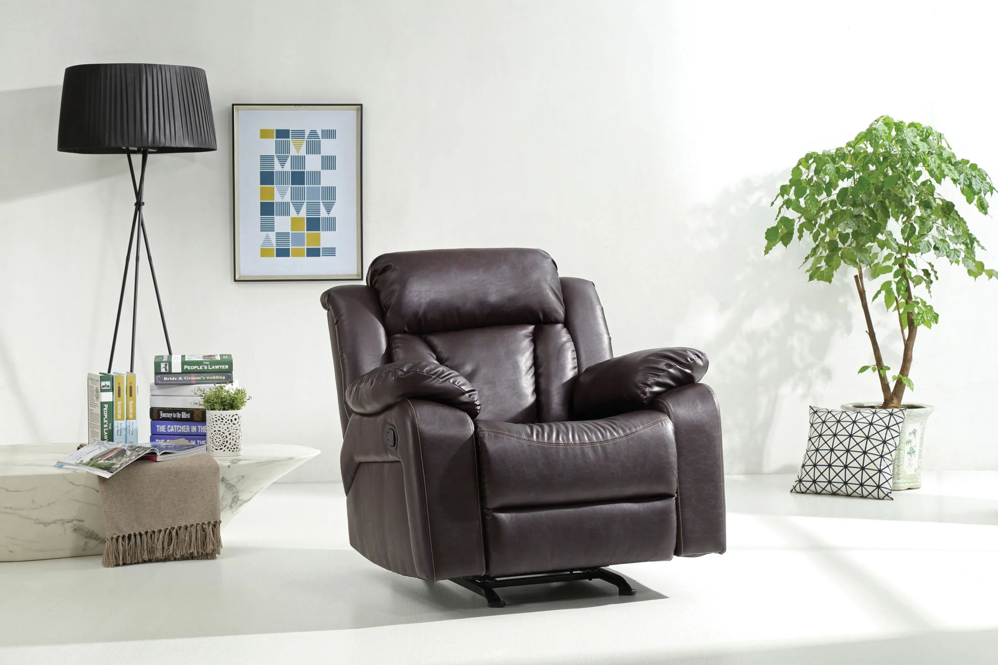 Comfortable Rocking Motion Recliner - Image 3