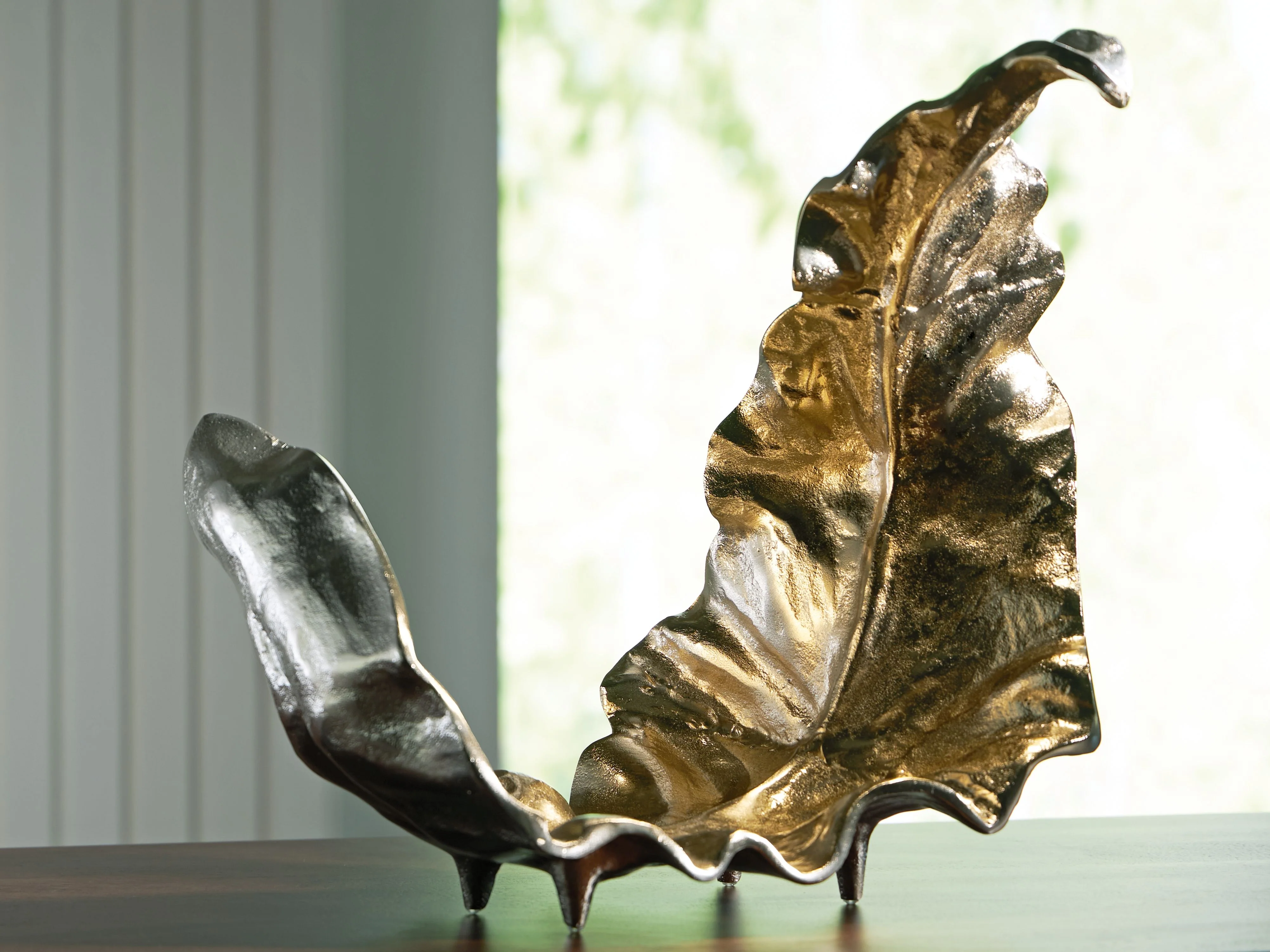 Darinsen - Sculpture - Gold / Silver Finish - Image 4