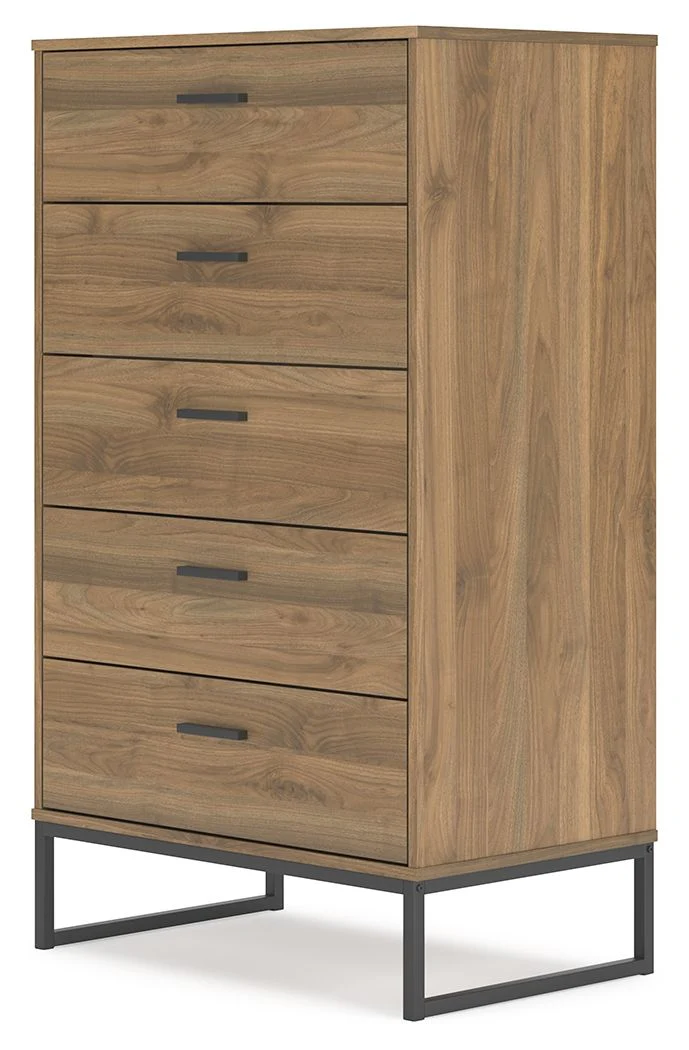 Deanlow - Five Drawer Chest - Honey - Image 7