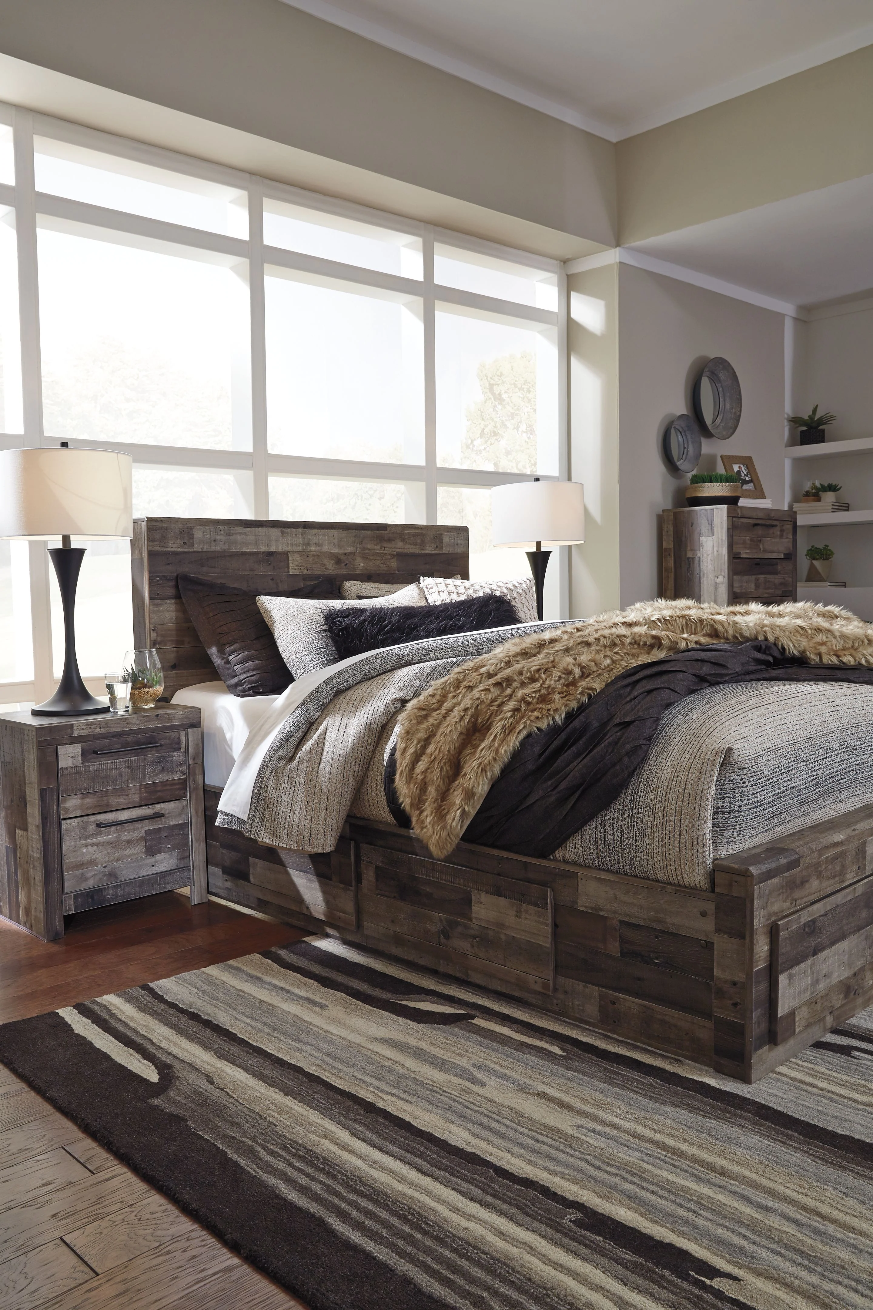 Derekson - Panel Bed - Image 31