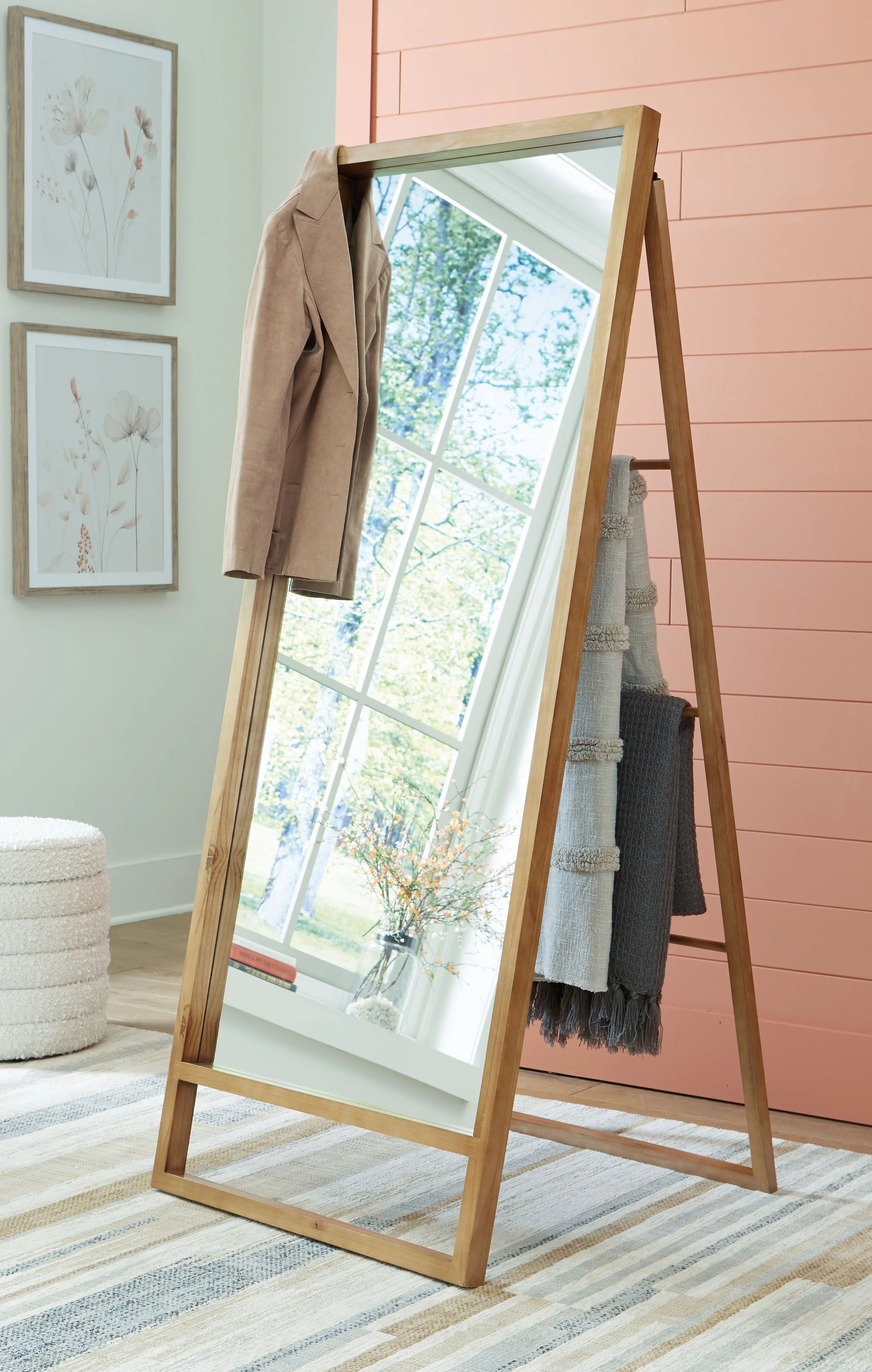 Devford - Floor Mirror - Brown - Image 5