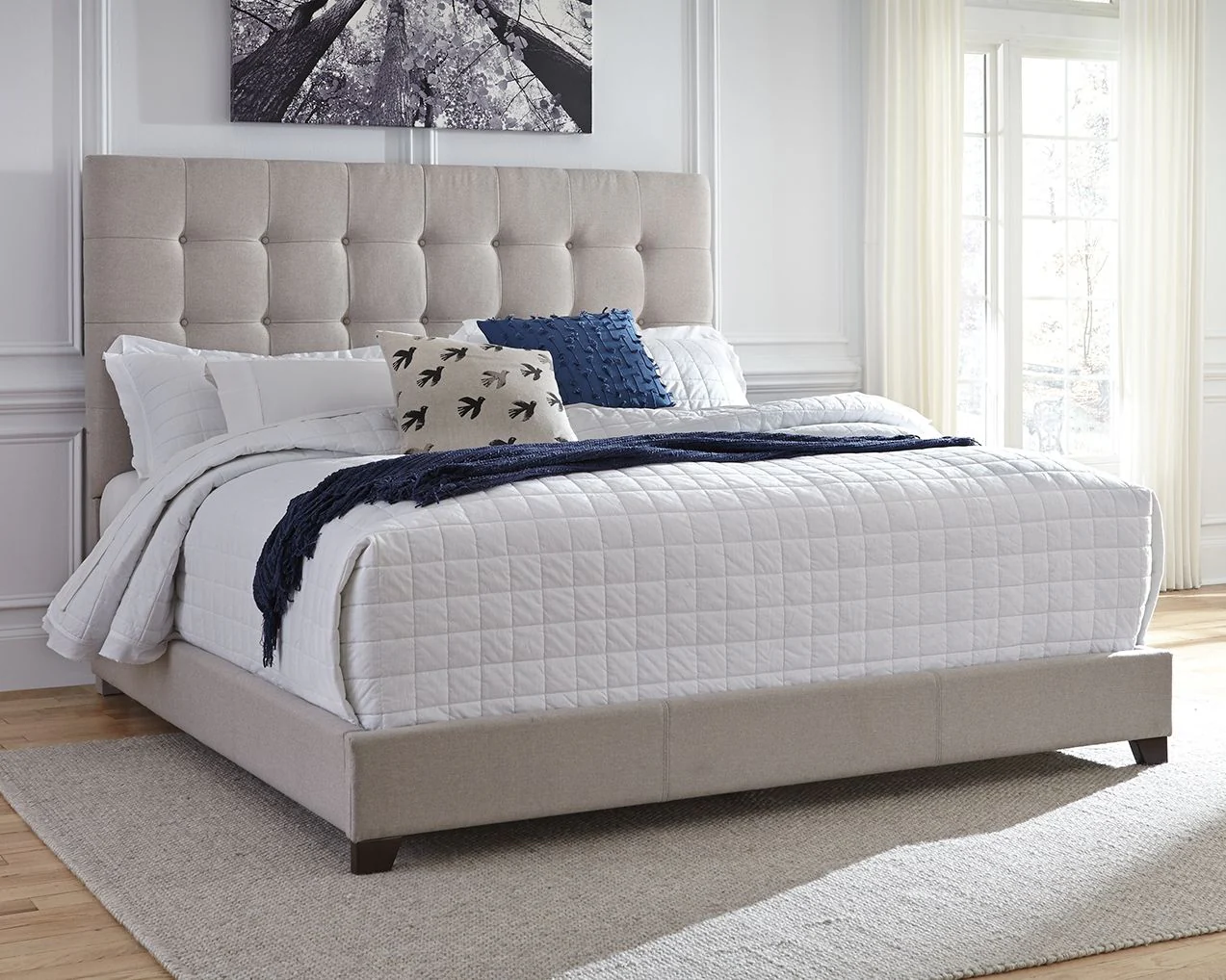 Dolante - Upholstered Bed - Image 13