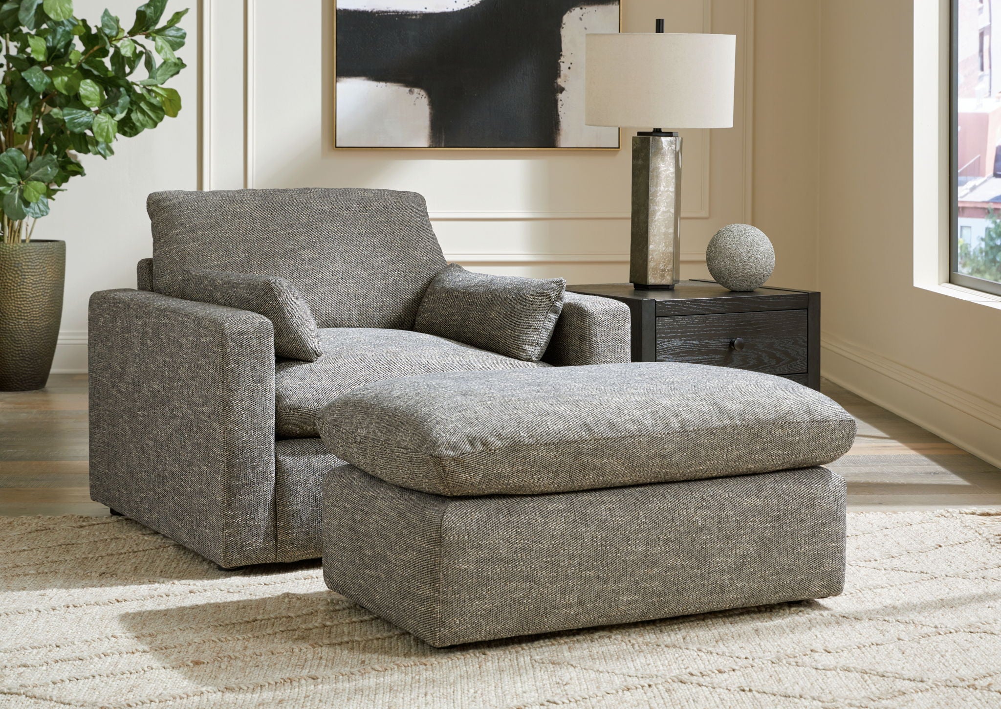 Dramatic - Living Room Set - Image 13