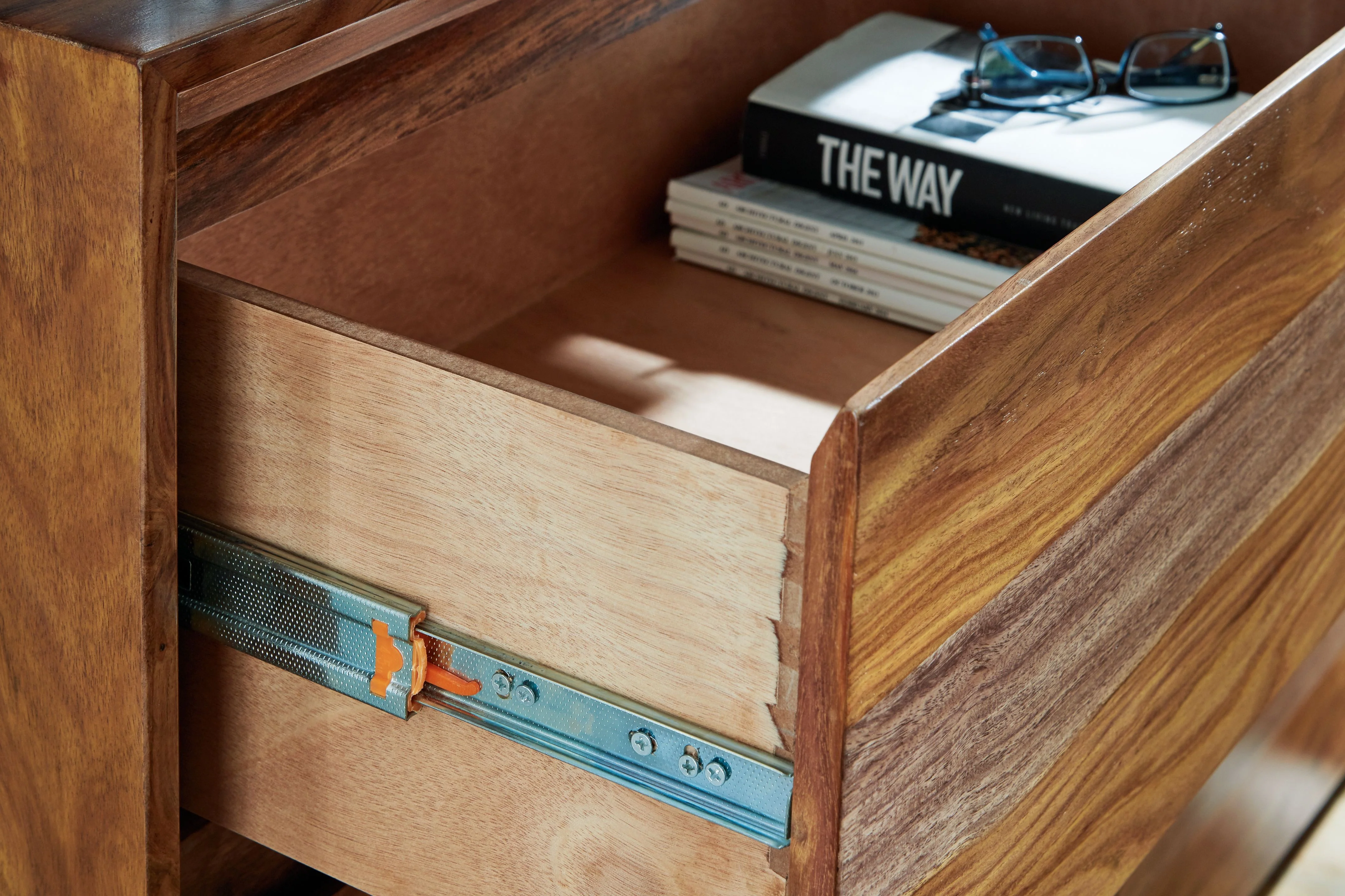 Dressonni - Dresser - Brown - Image 8