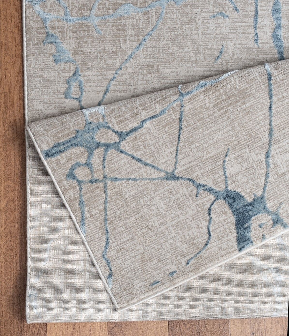 Elegance - 5'3" X 7'3" Area Rug - Blue, Polyester - Image 5