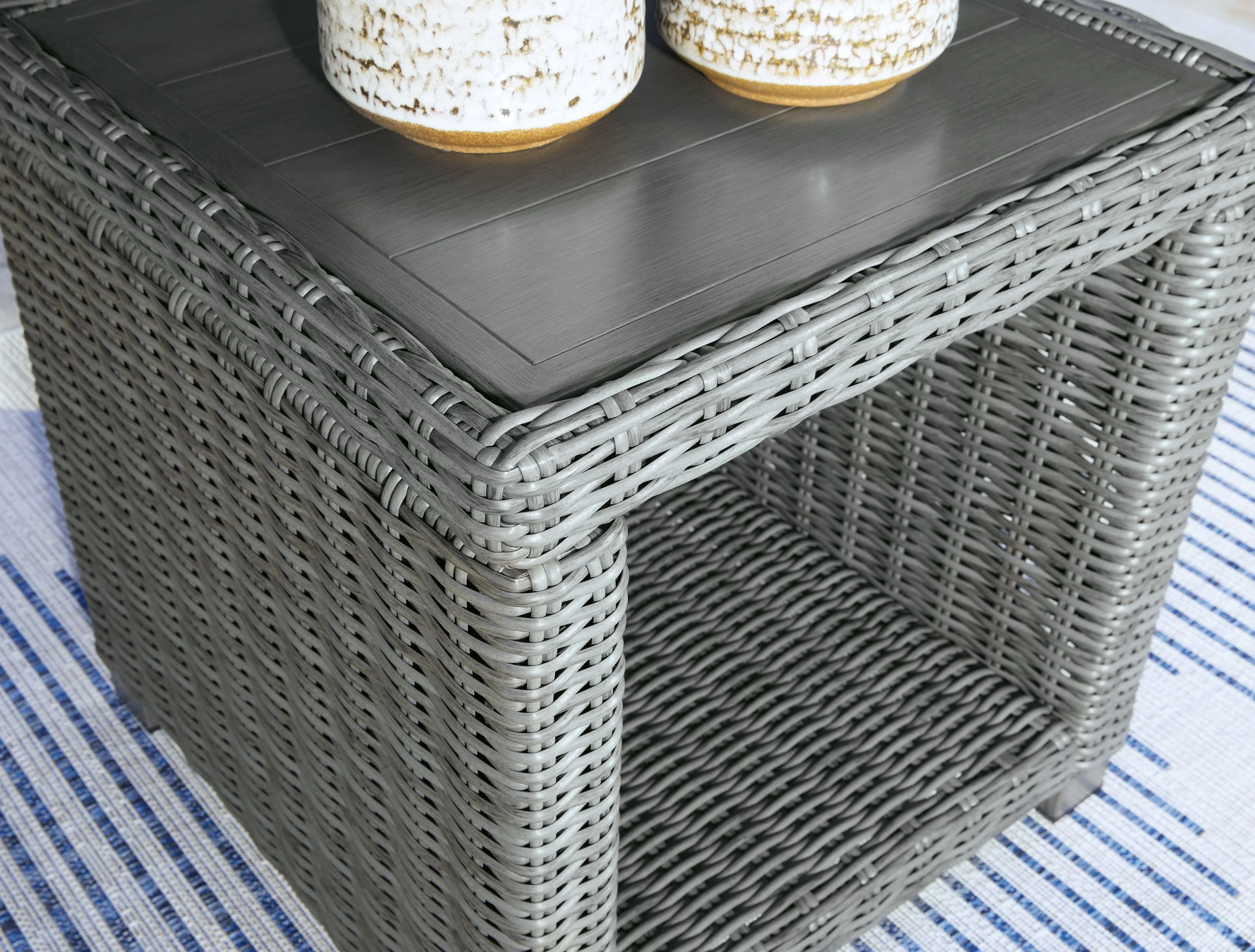 Elite Park - Square End Table - Gray - Image 7