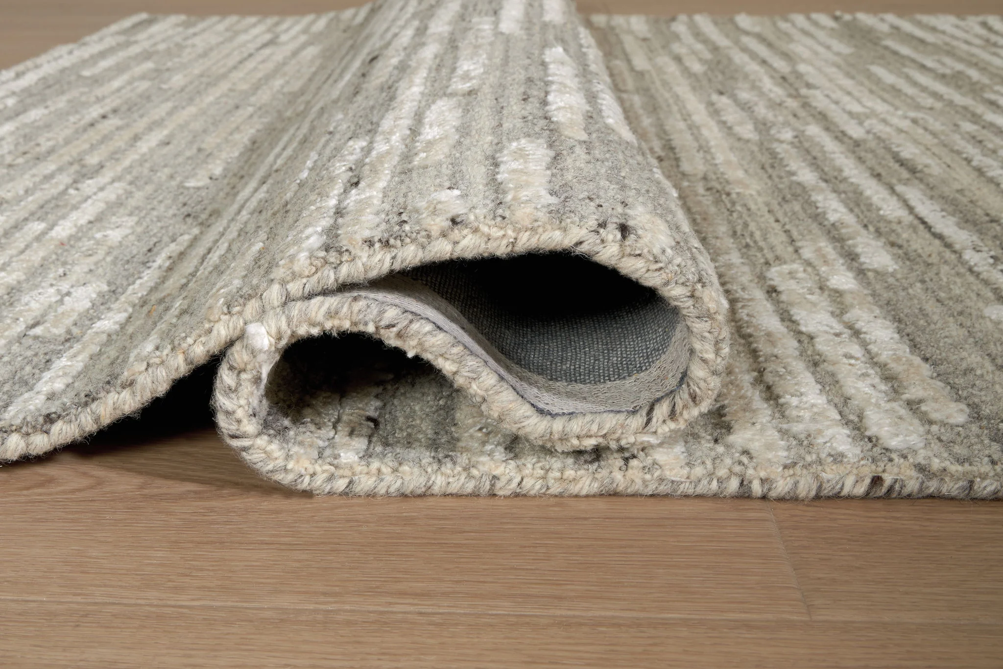 Eljory - Rug - Image 5