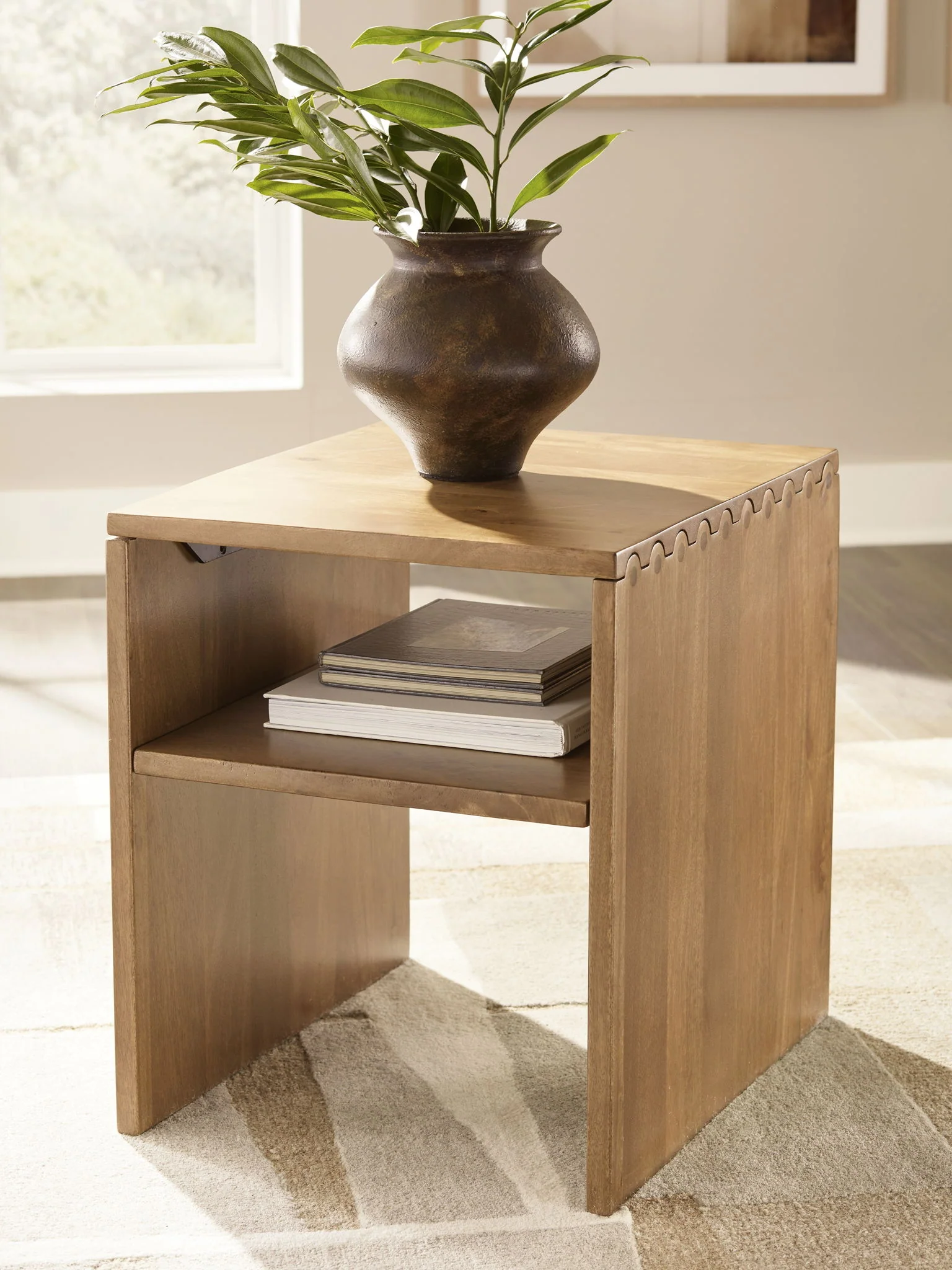 Ella Grove - Rectangular Table - Image 9