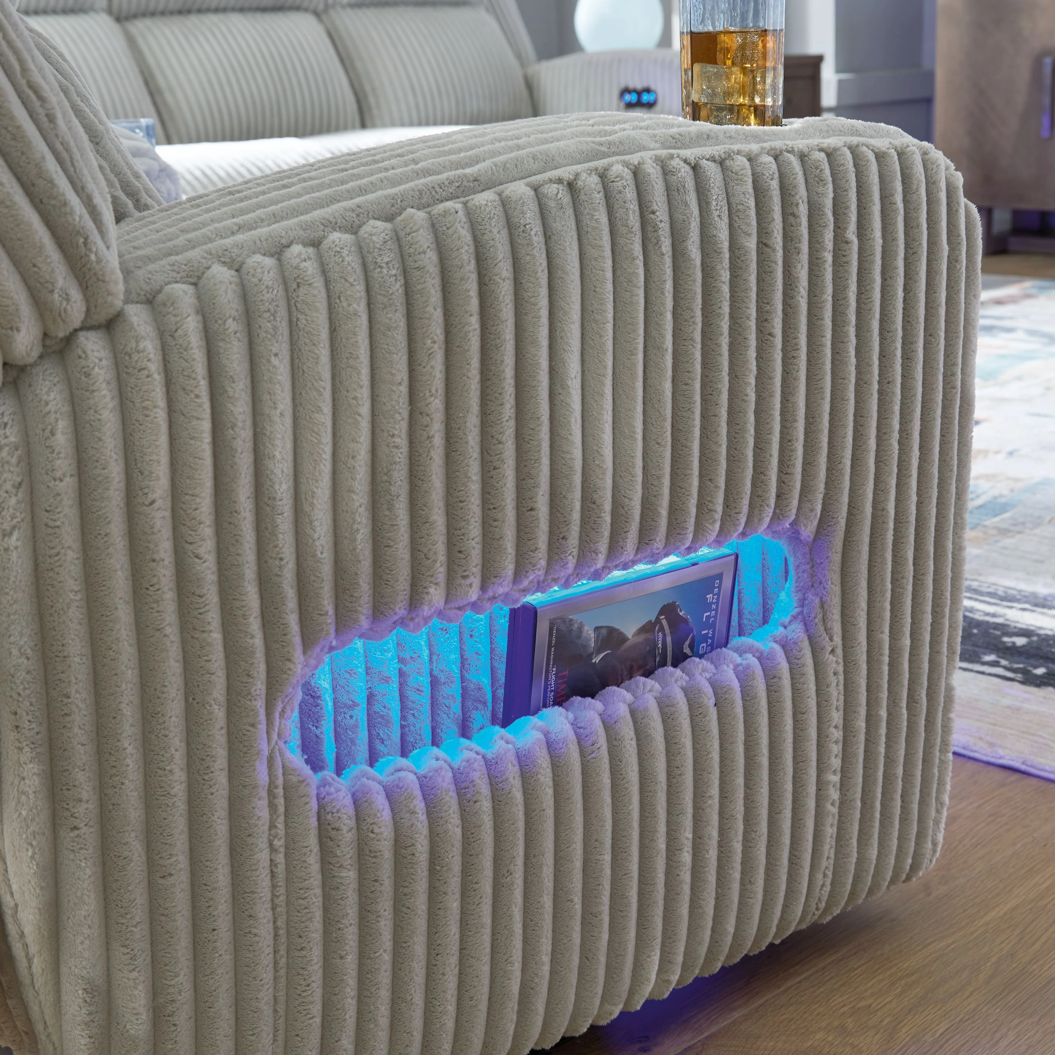 Forest Lake - Power Reclining Sofa With Adj Headrest - Image 23