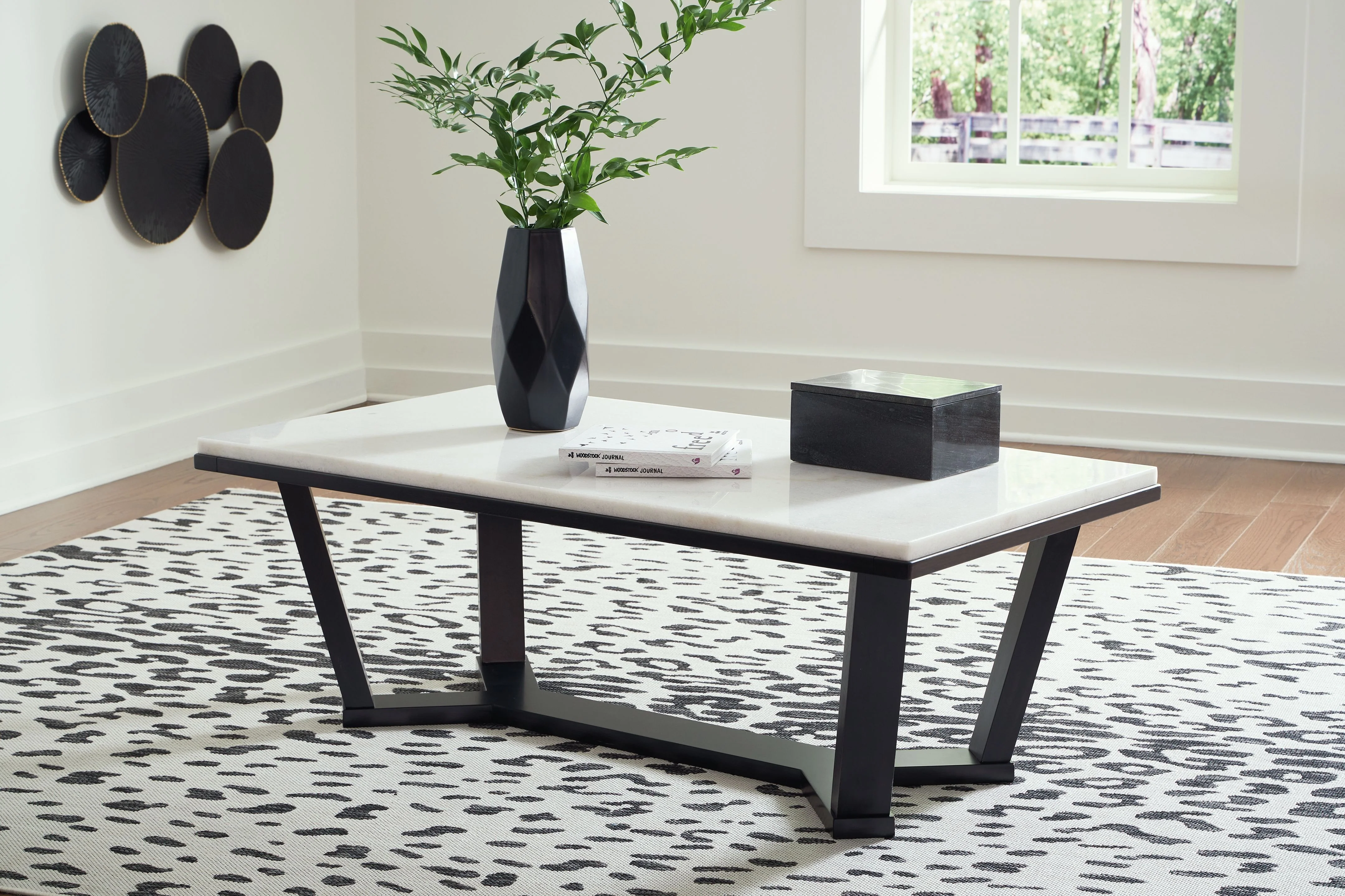 Fostead - Rectangular Cocktail Table - White / Espresso - Image 5