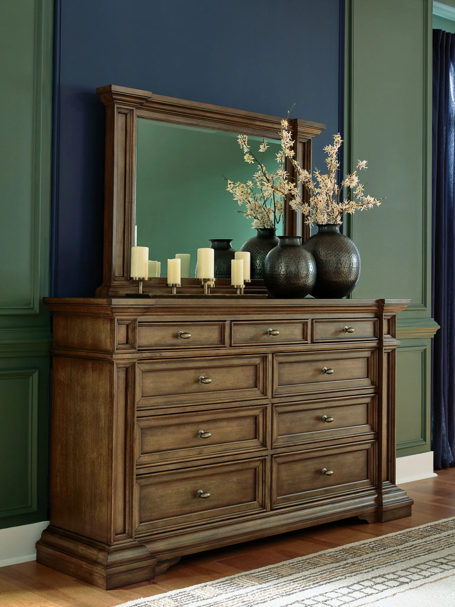 Frantanna - Dresser - Image 10