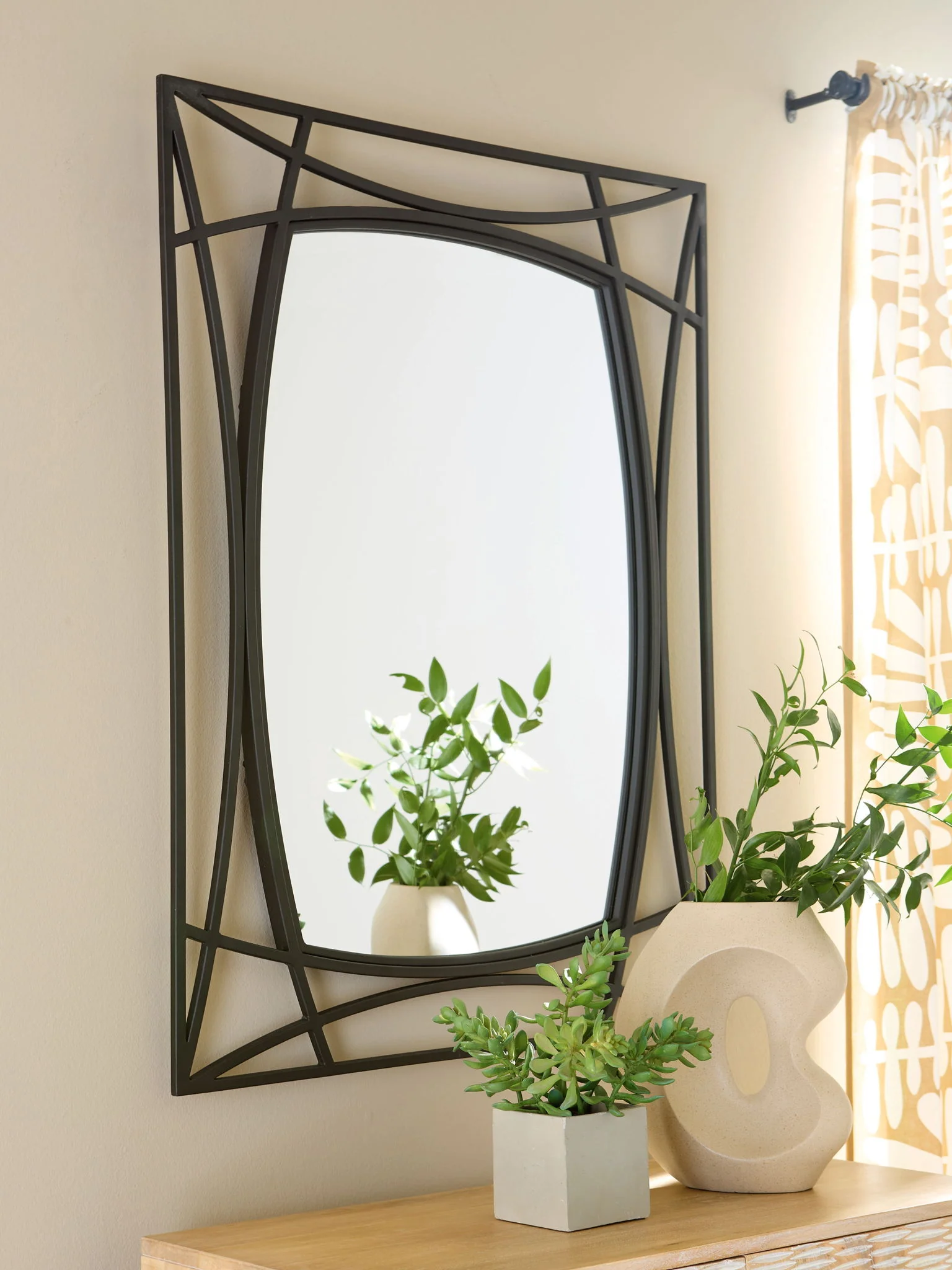 Freenville - Accent Mirror - Black - Image 7