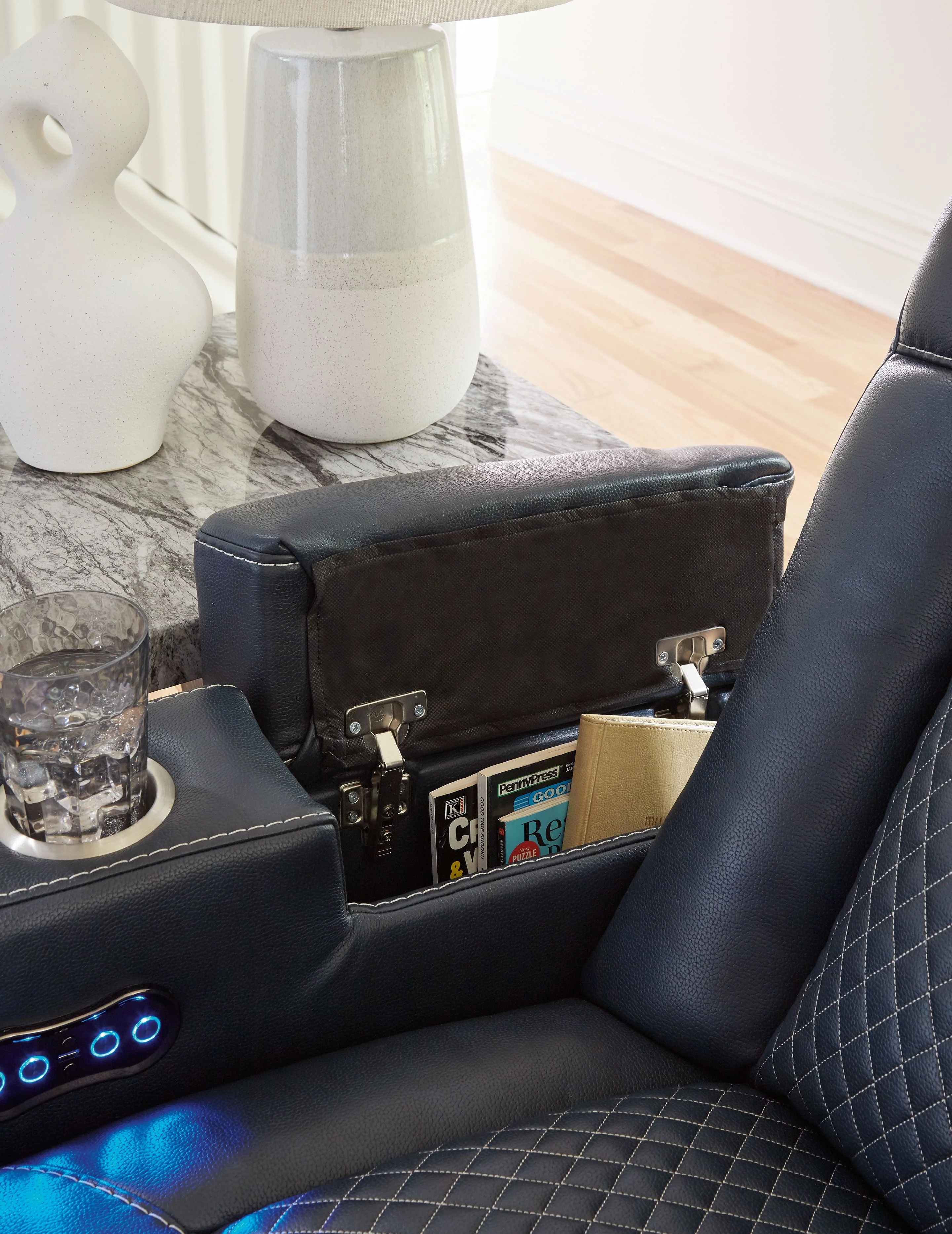 Fyne-dyme - Power Recliner/Adj Headrest - Image 12