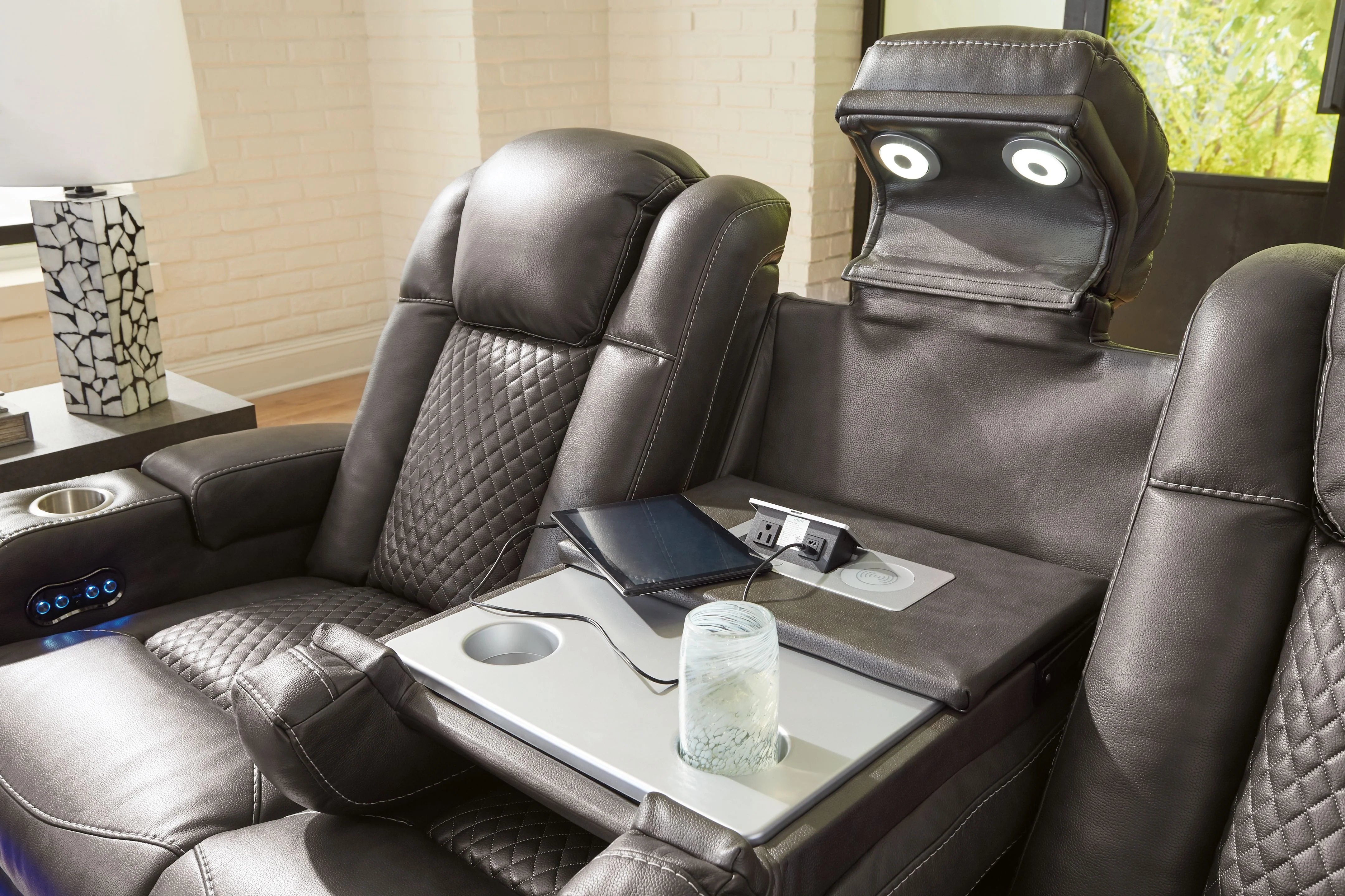 Fyne-dyme - Power Reclining Sofa With Adj Headrest - Image 26