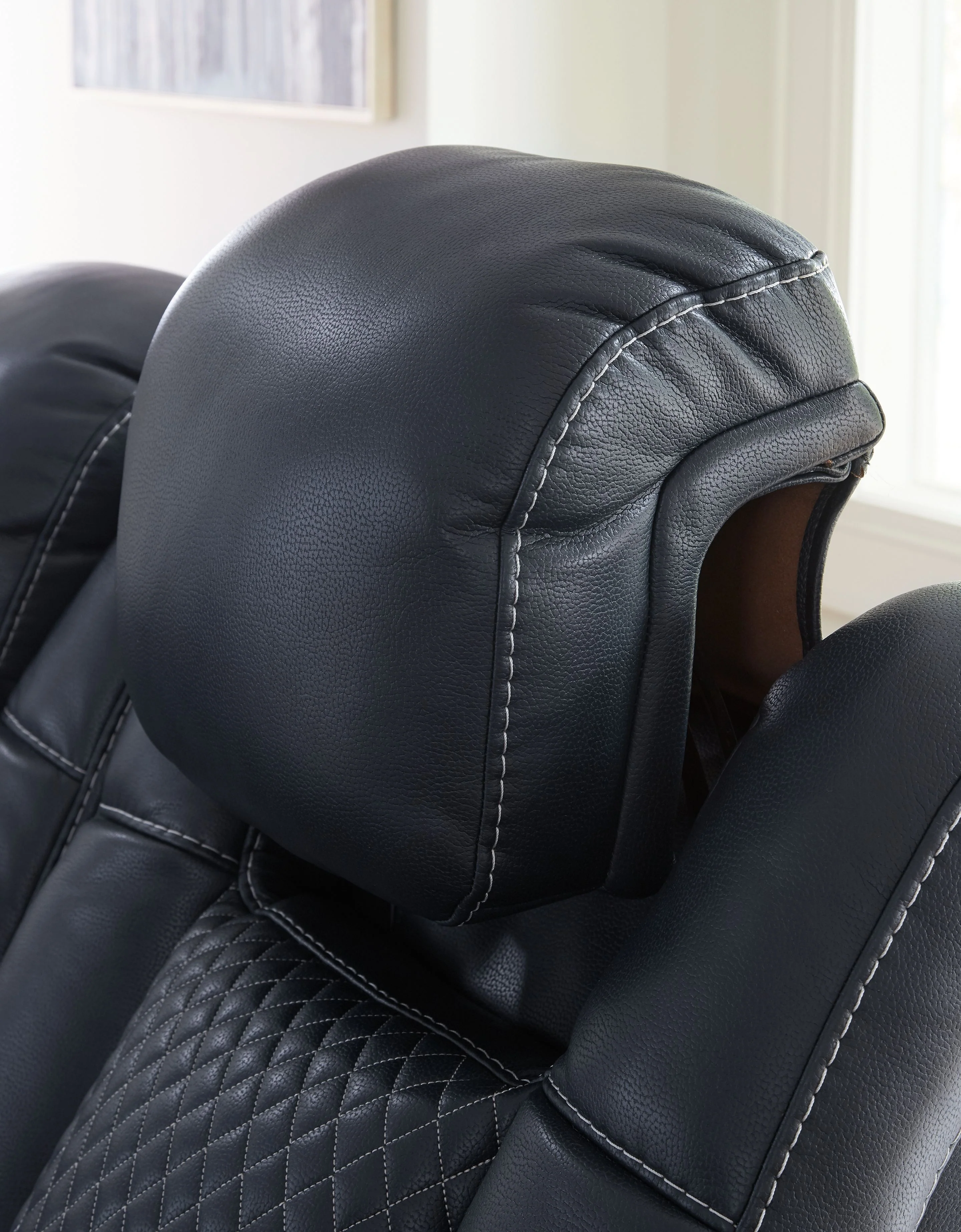 Fyne-dyme - Power Reclining Sofa With Adj Headrest - Image 5