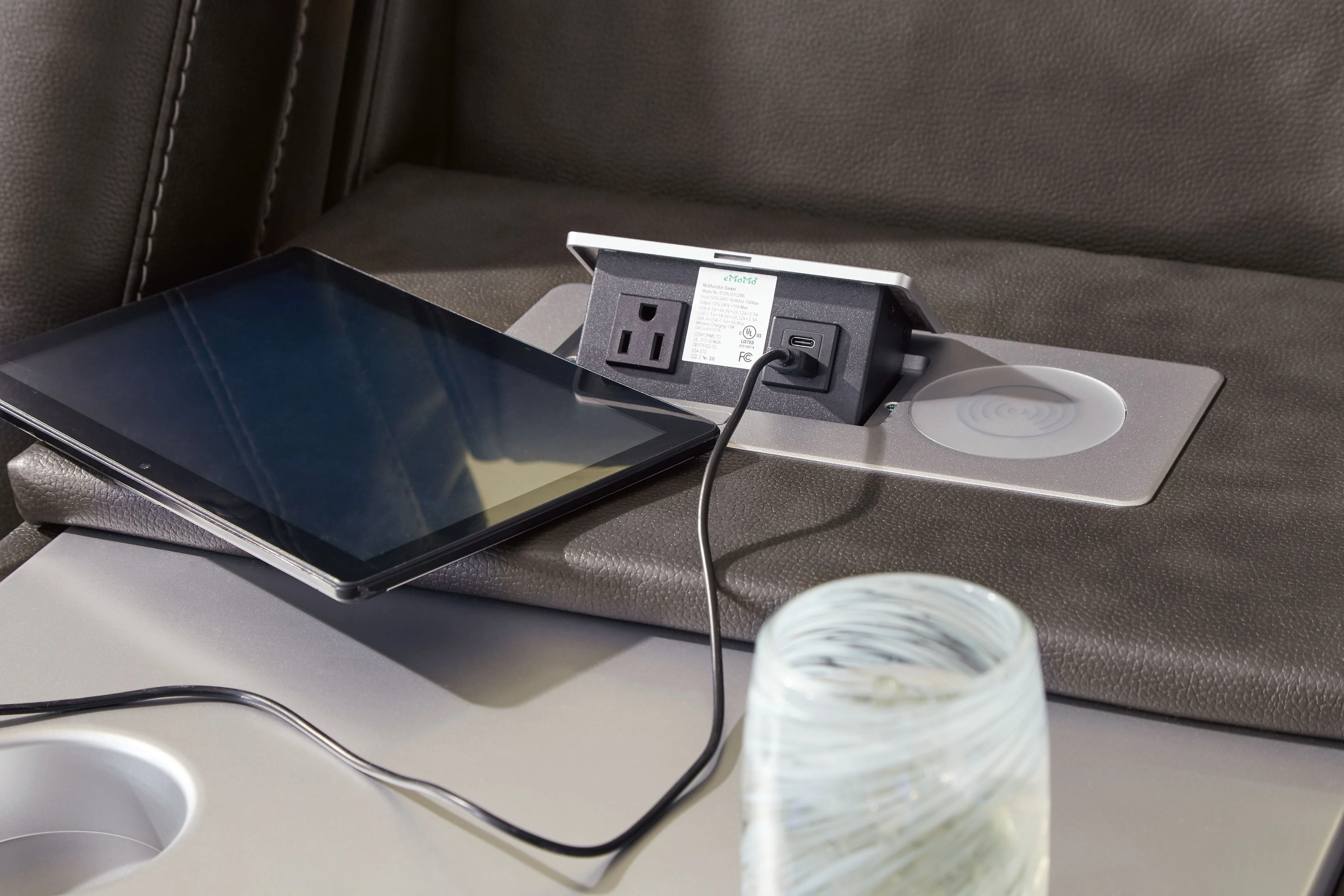 Fyne-dyme - Power Reclining Sofa With Adj Headrest - Image 6