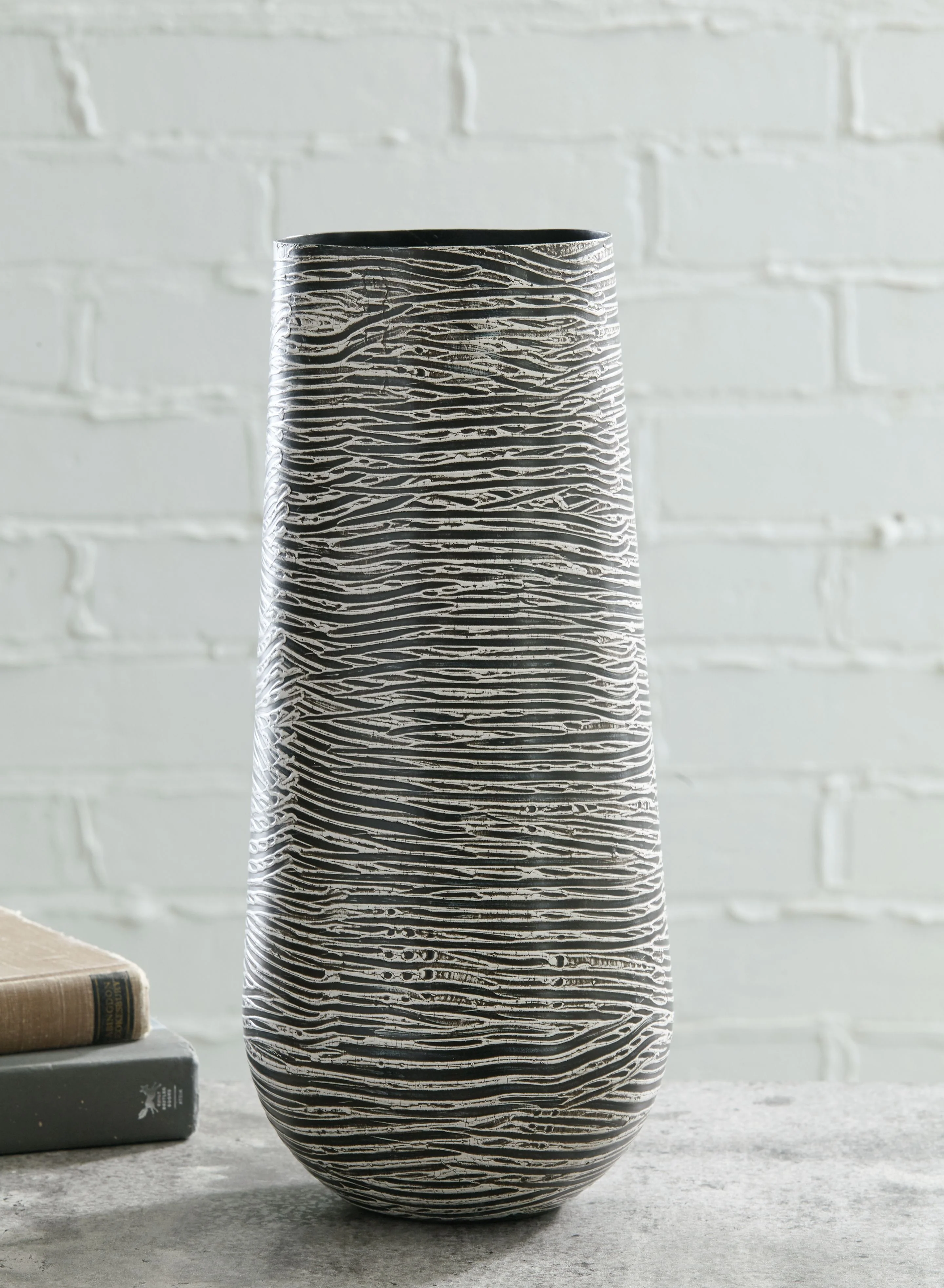 Fynn - Vase - Image 7